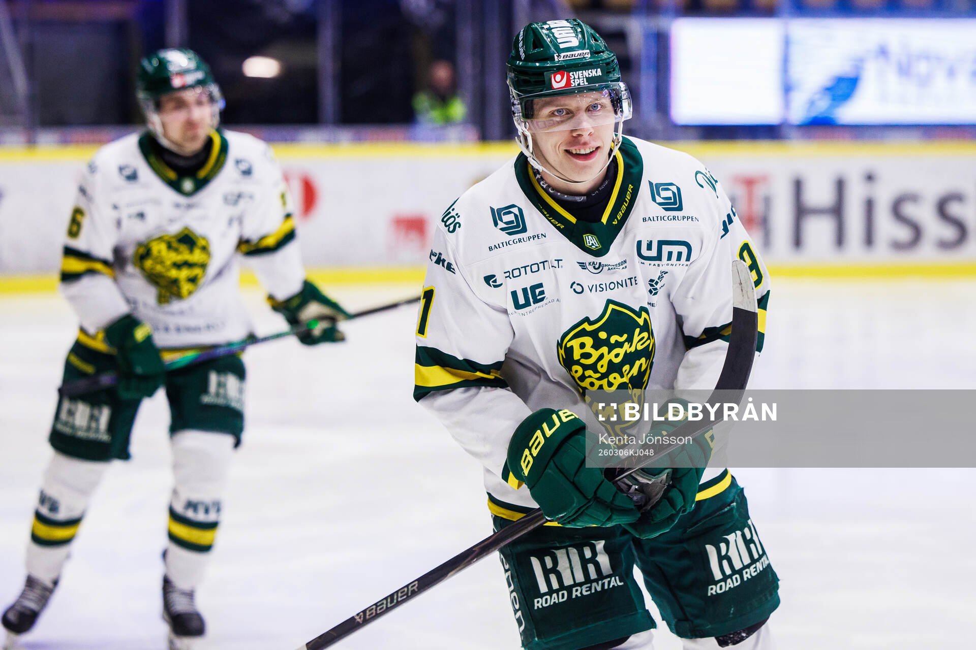 Björklövens Oscar Tellström jublar