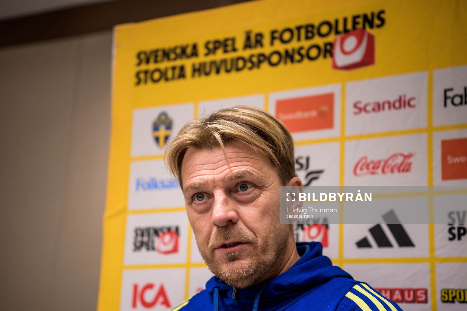 Head coach Tony Gustavsson of the women's national football