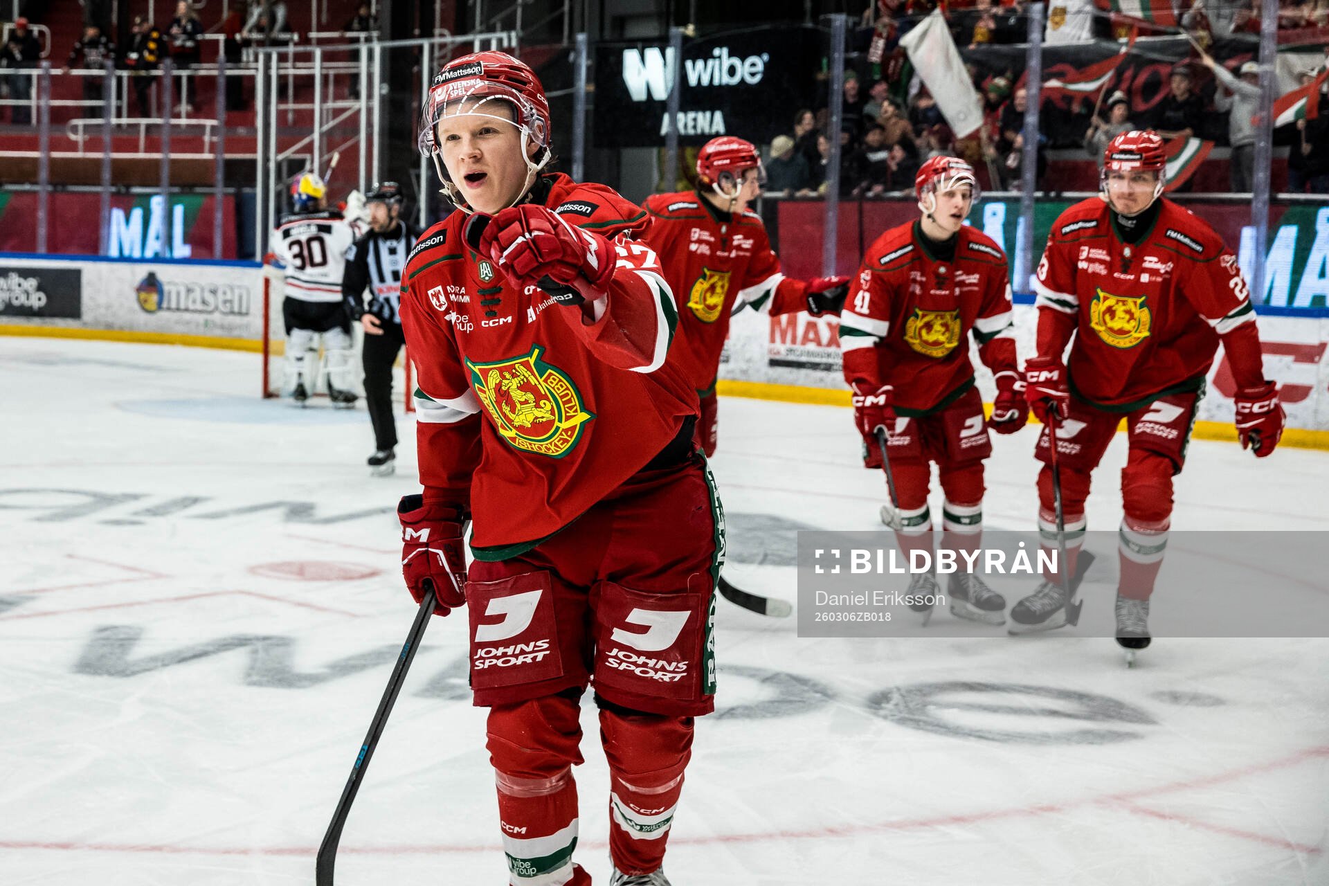 Moras Jesper Norbäck jublar