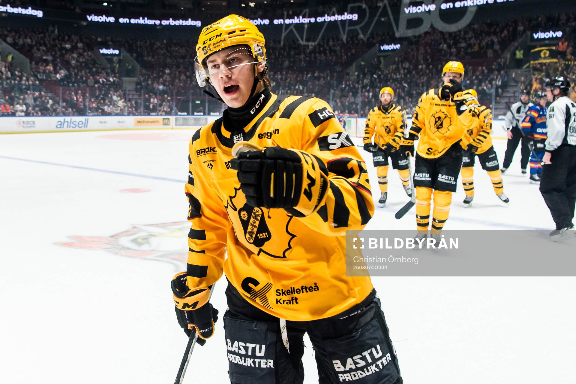 Skellefteås Valter Lindberg jublar
