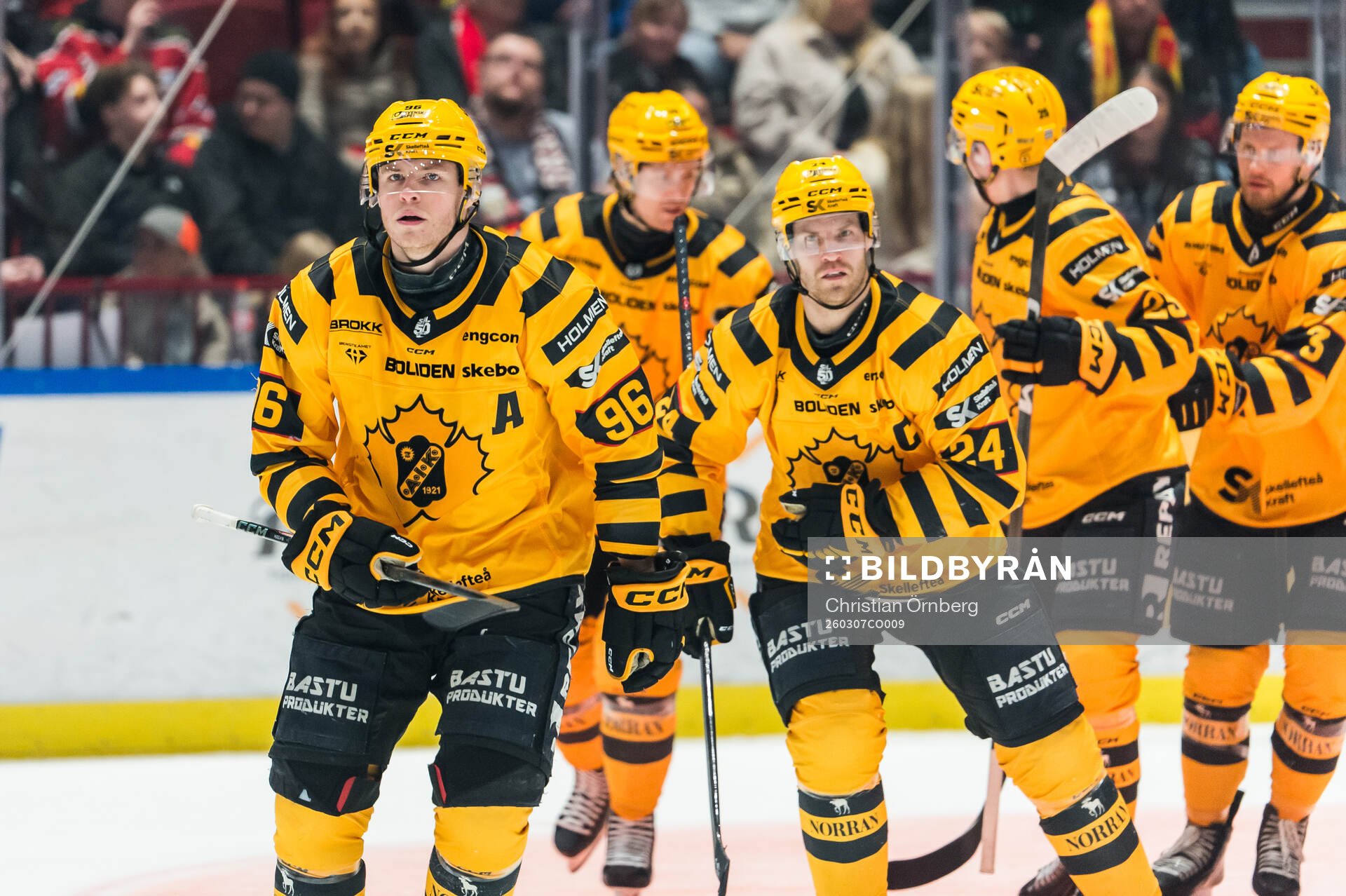 Skellefteås Rickard Hugg jublar