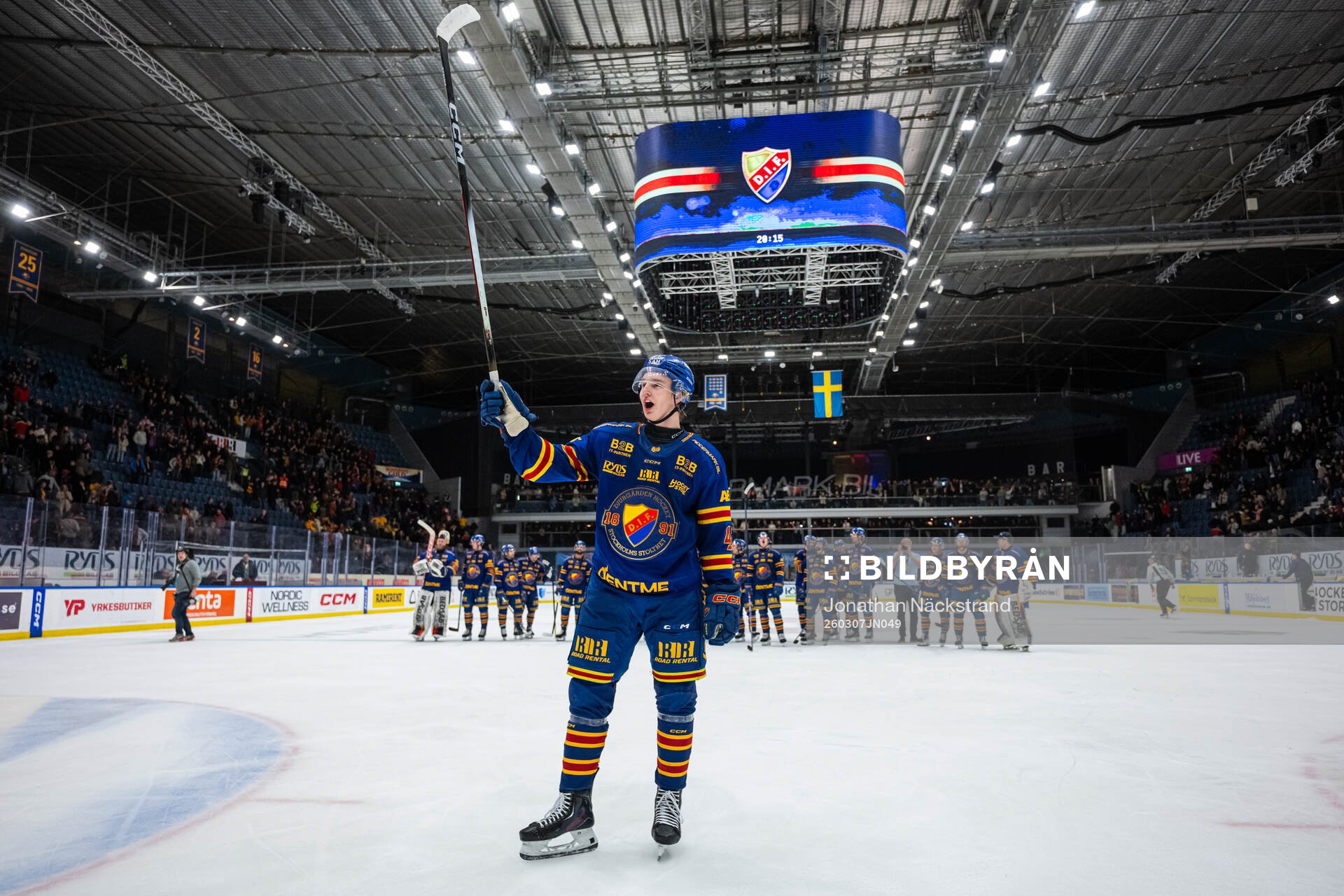 Djurgårdens Theo Stockselius jublar