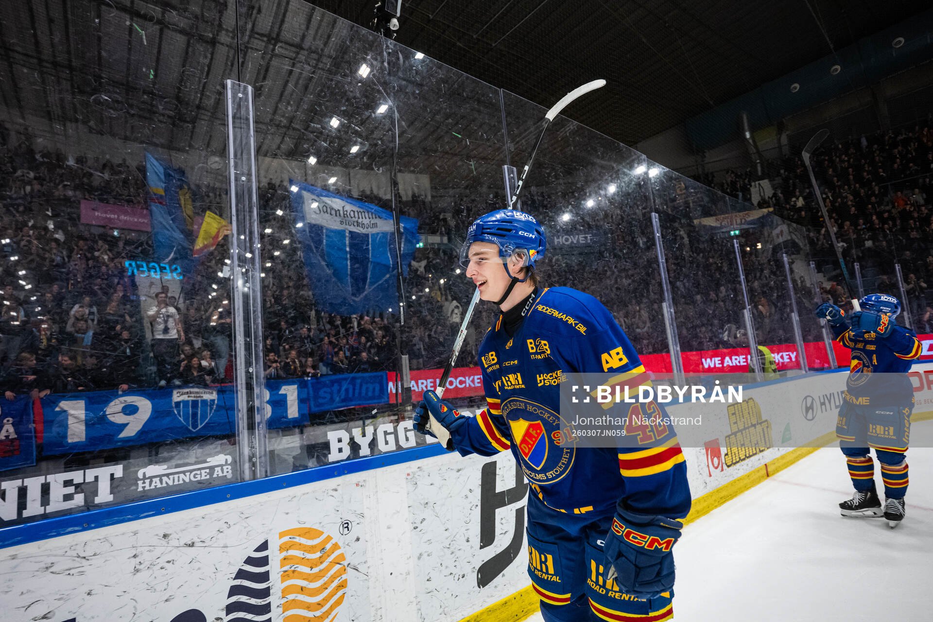 Djurgårdens Theo Stockselius jublar