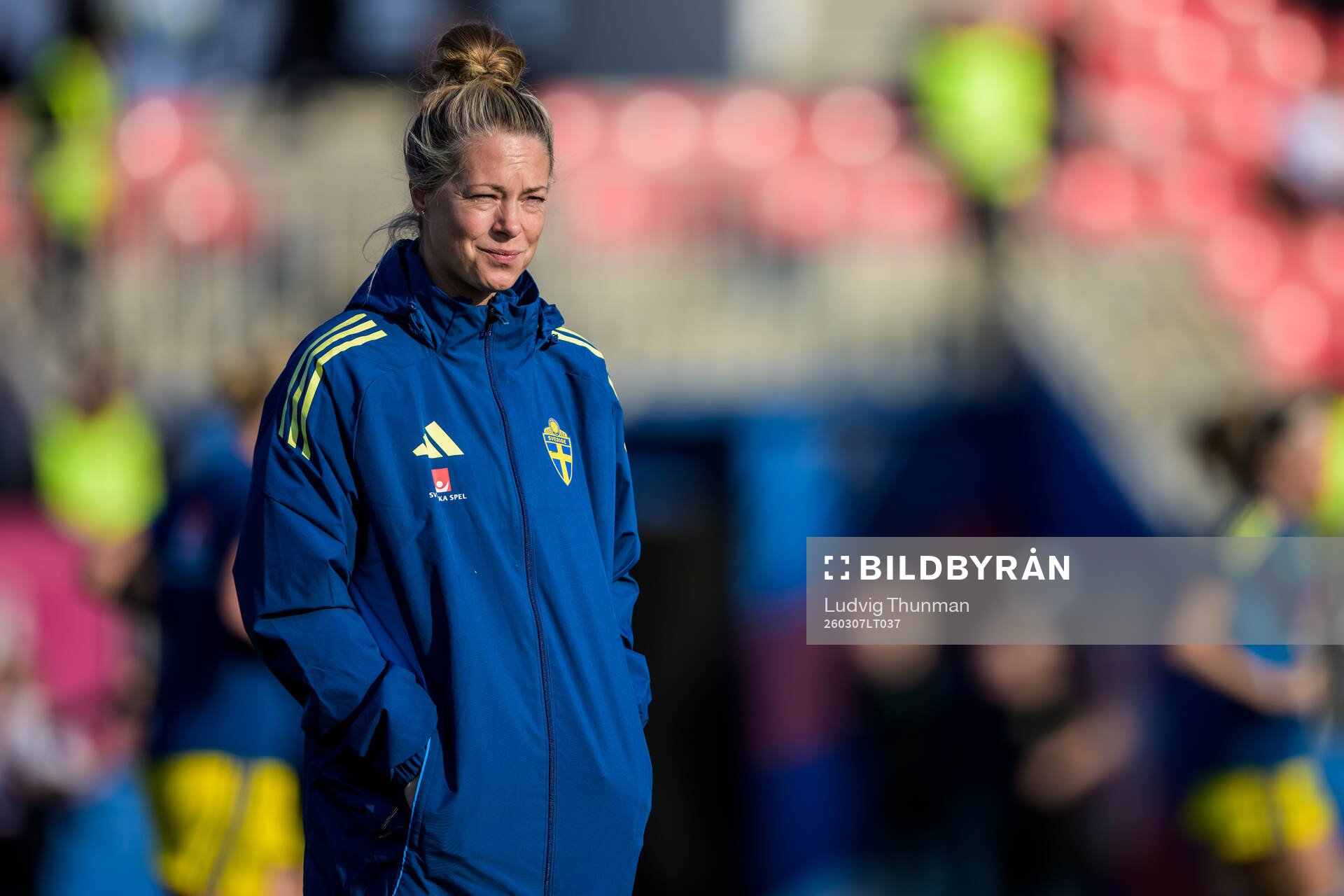 Assistant coach Johanna Almgren of Sweden