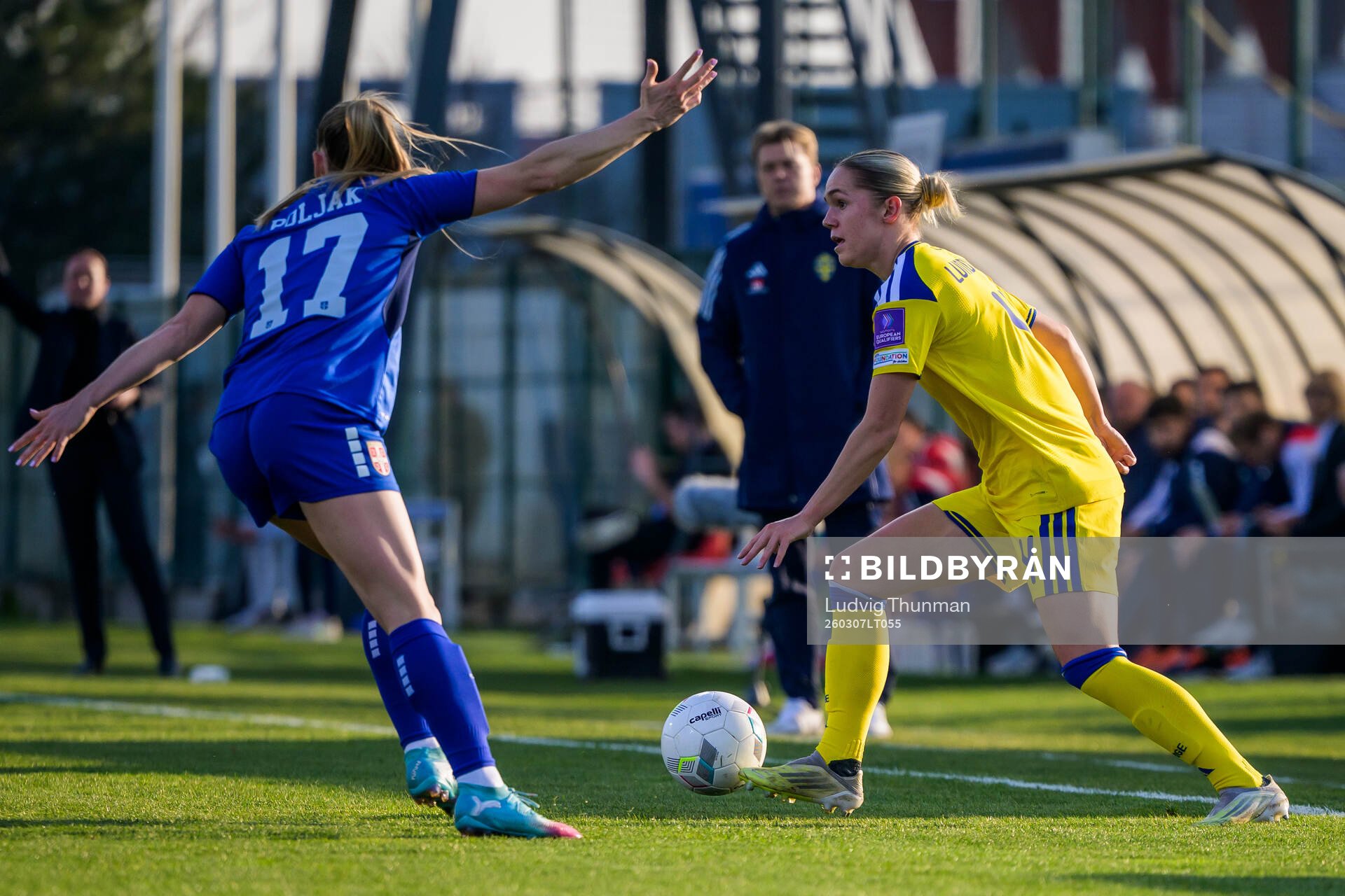 Hanna Lundkvist of Sweden and Allegra Poljak of Serbia