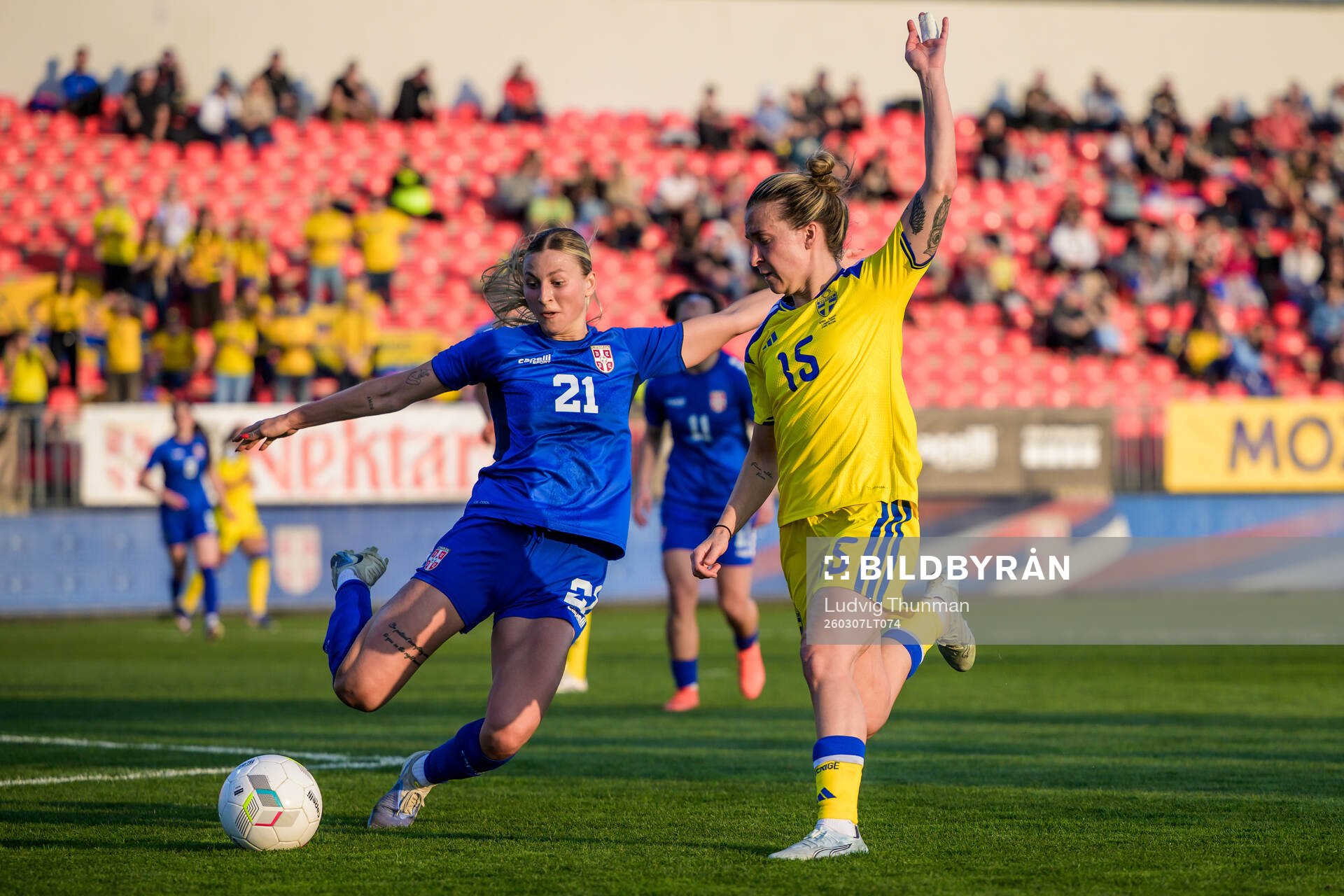 Živana Stupar of Serbia and Julia Zigiotti Olme of Sweden