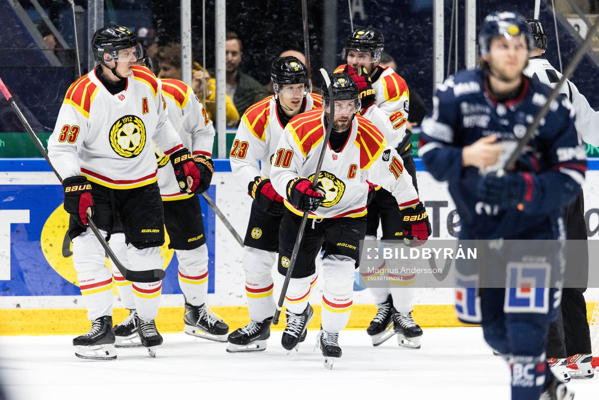 Brynäs Johan Larsson jublar