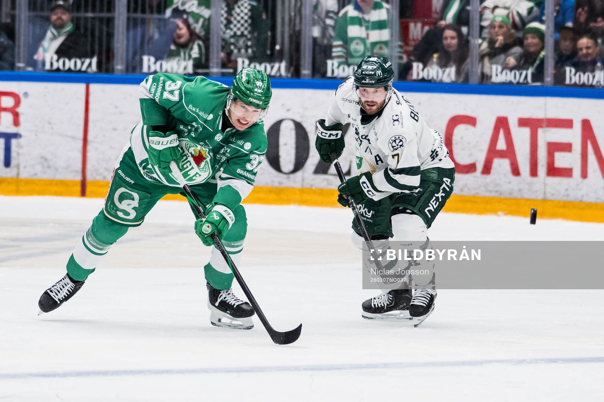 Rögles Albin Sundsvik och Färjestads Axel Bergkvist