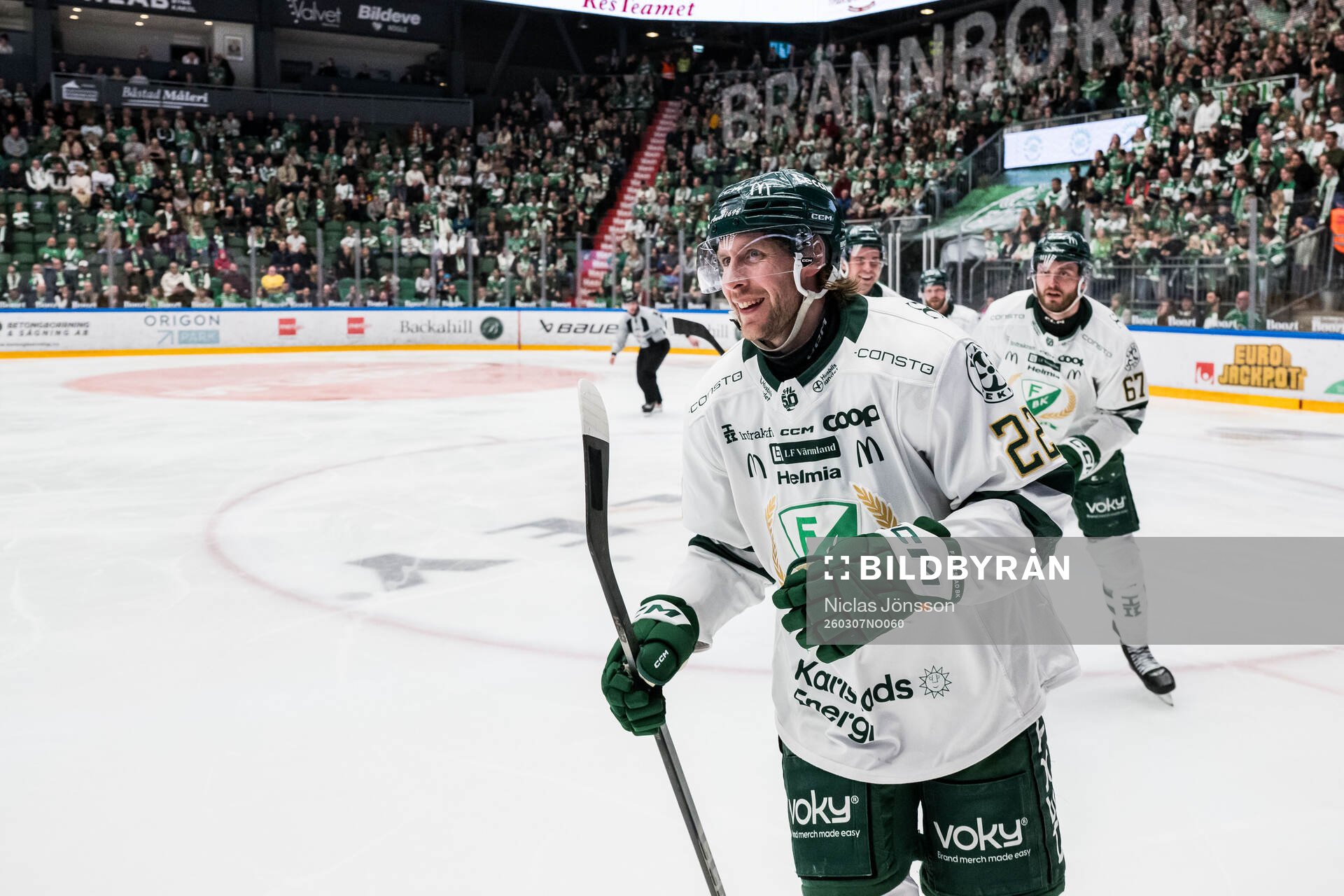 Färjestads Per Åslund jublar