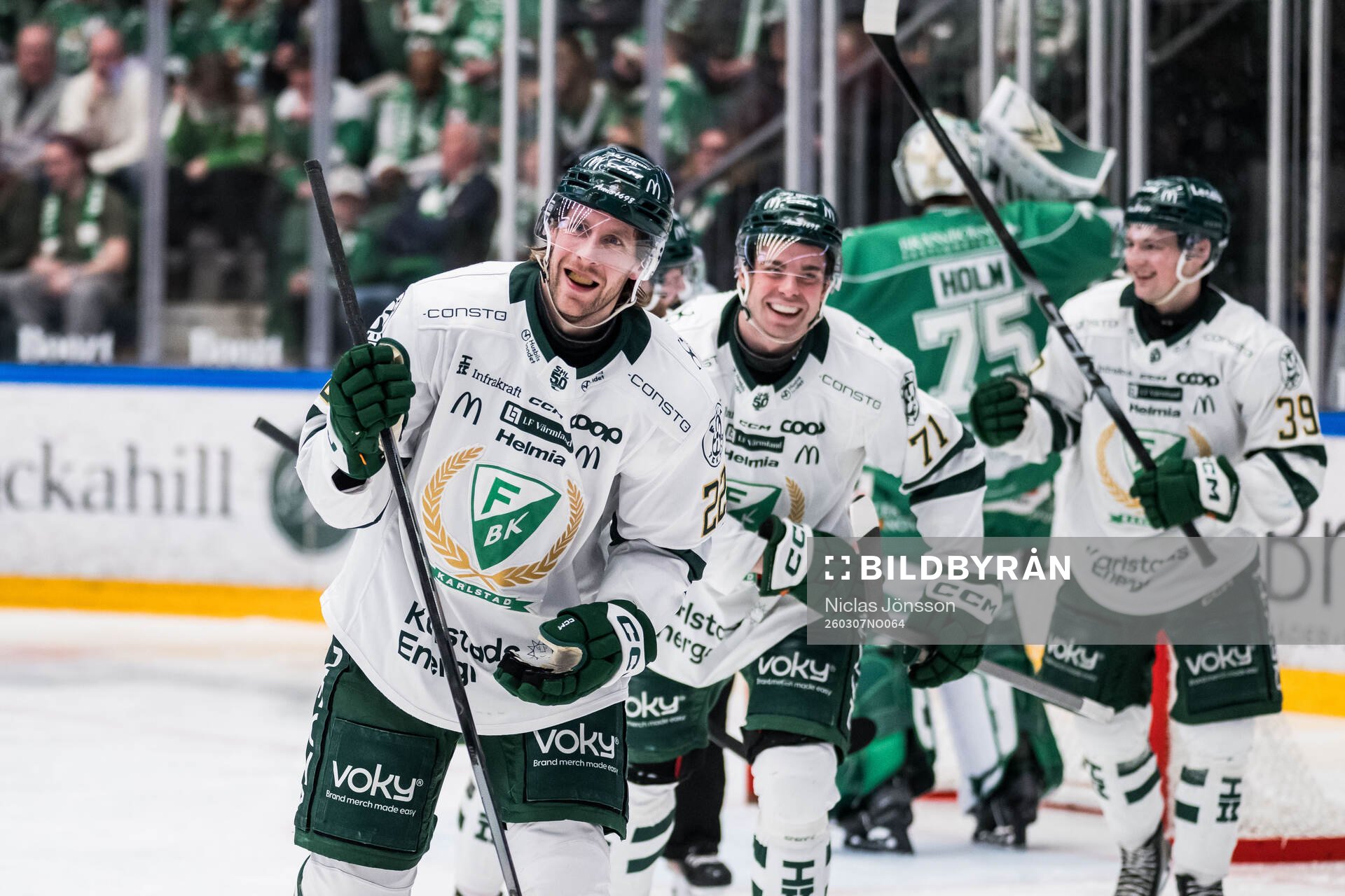 Färjestads Per Åslund jublar