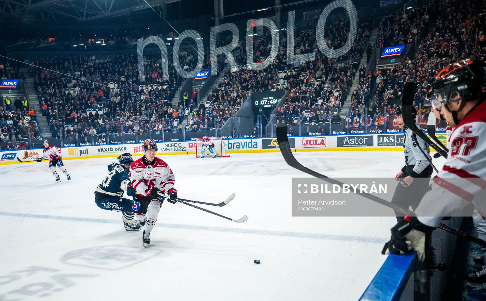 Växjös Ville Svensson och Örebros Patrik Puistola