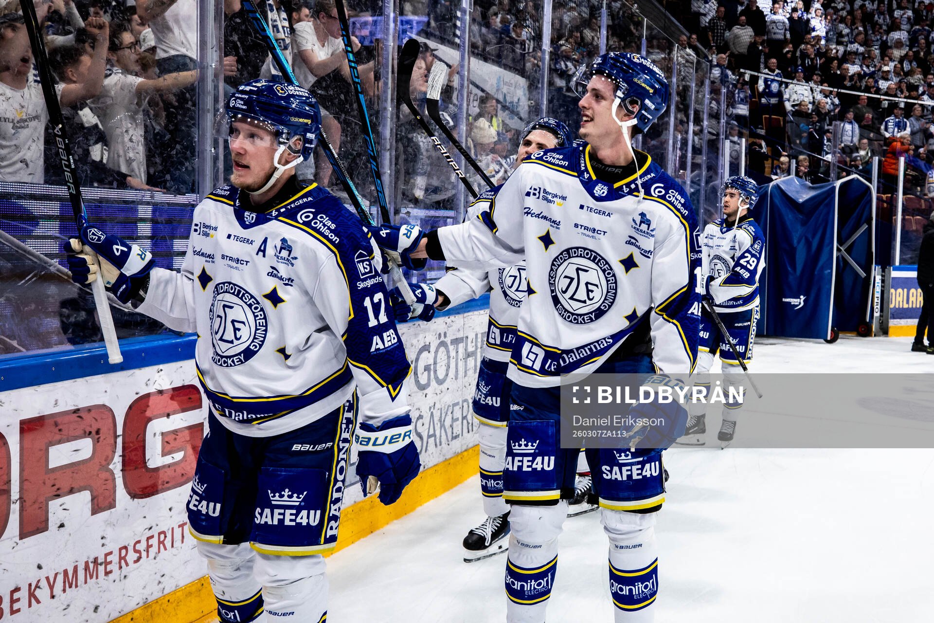 Leksands Kalle Östman och Anton Johansson jublar