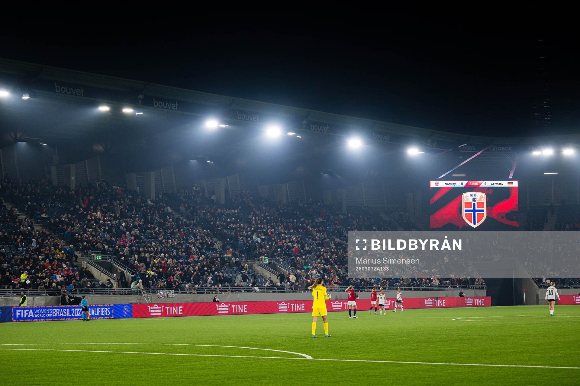 Spectators in the stands at Lyse Arena