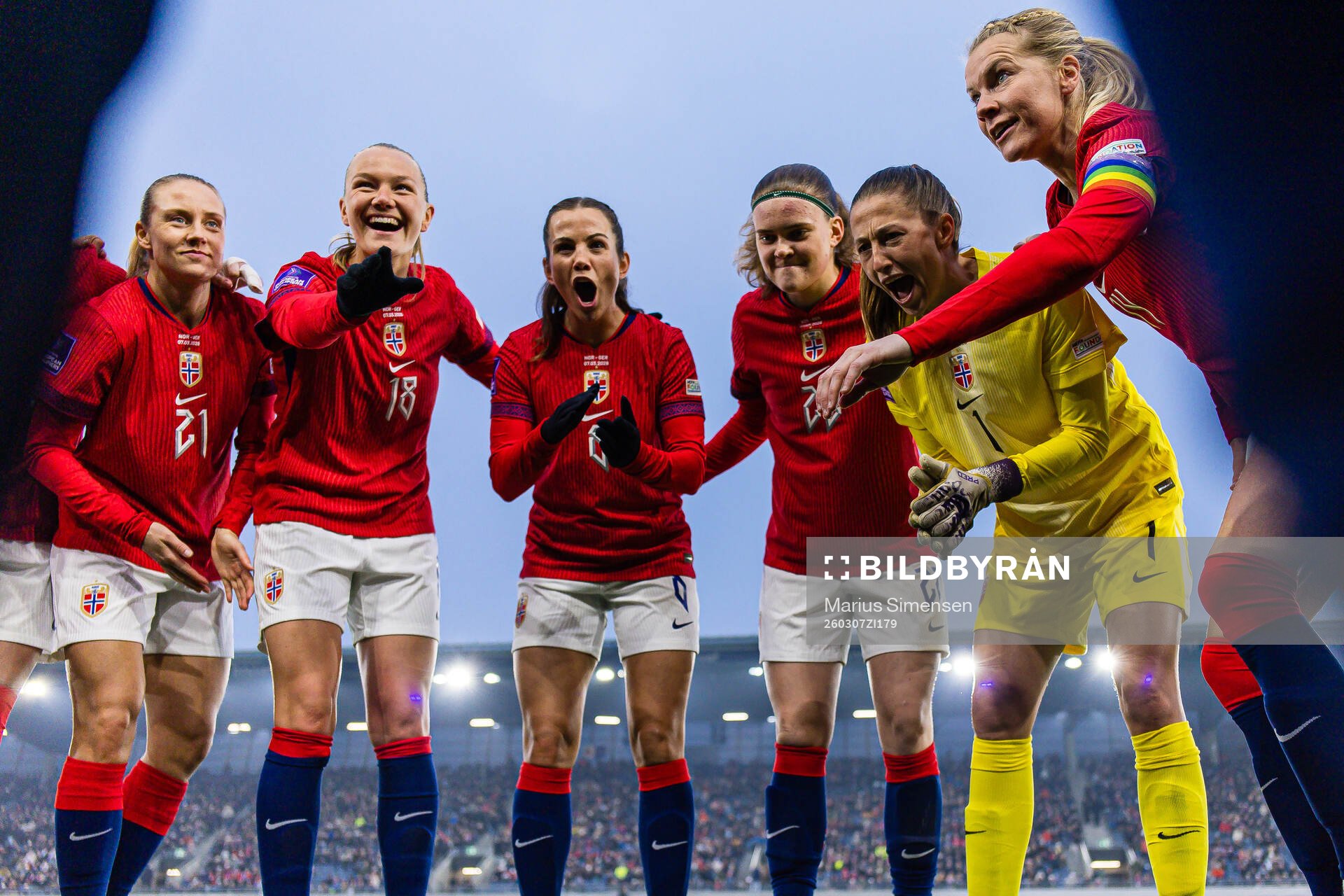 Lisa Naalsund, Frida Maanum, Tuva Hansen, Signe Gaupset,