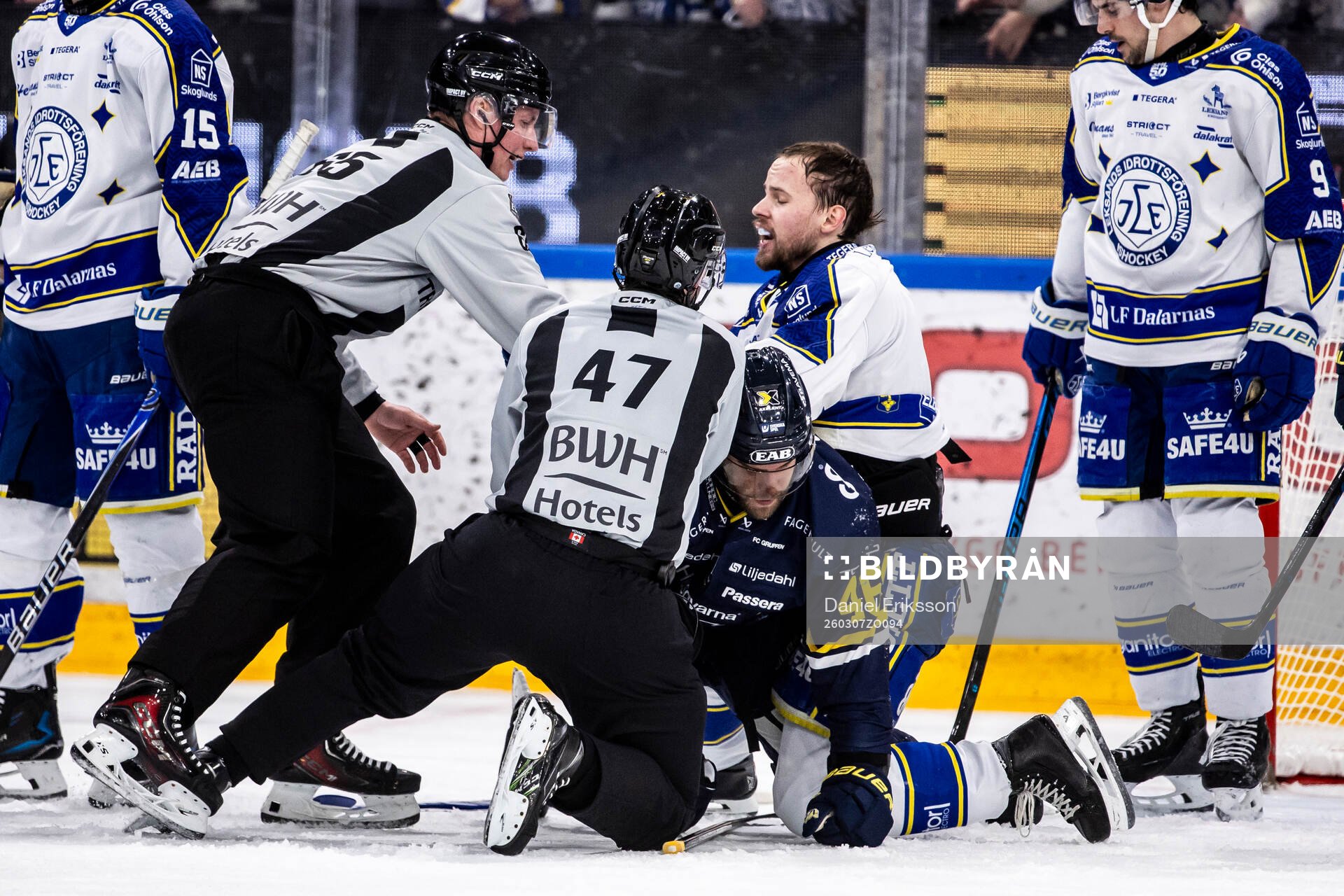 Leksands Fred Nilsson och HV71s Joona Luoto