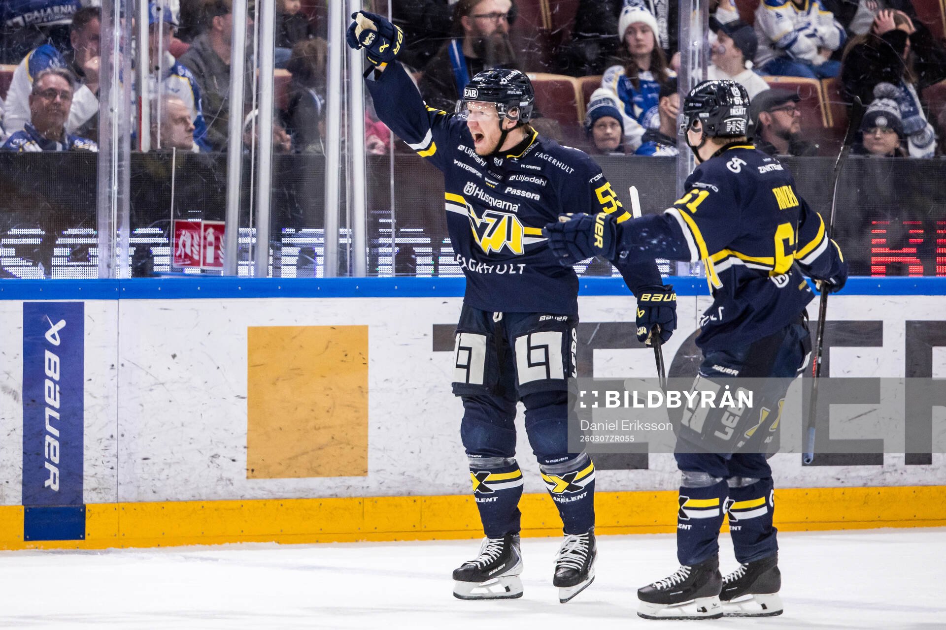 HV71s Andreas Borgman jublar