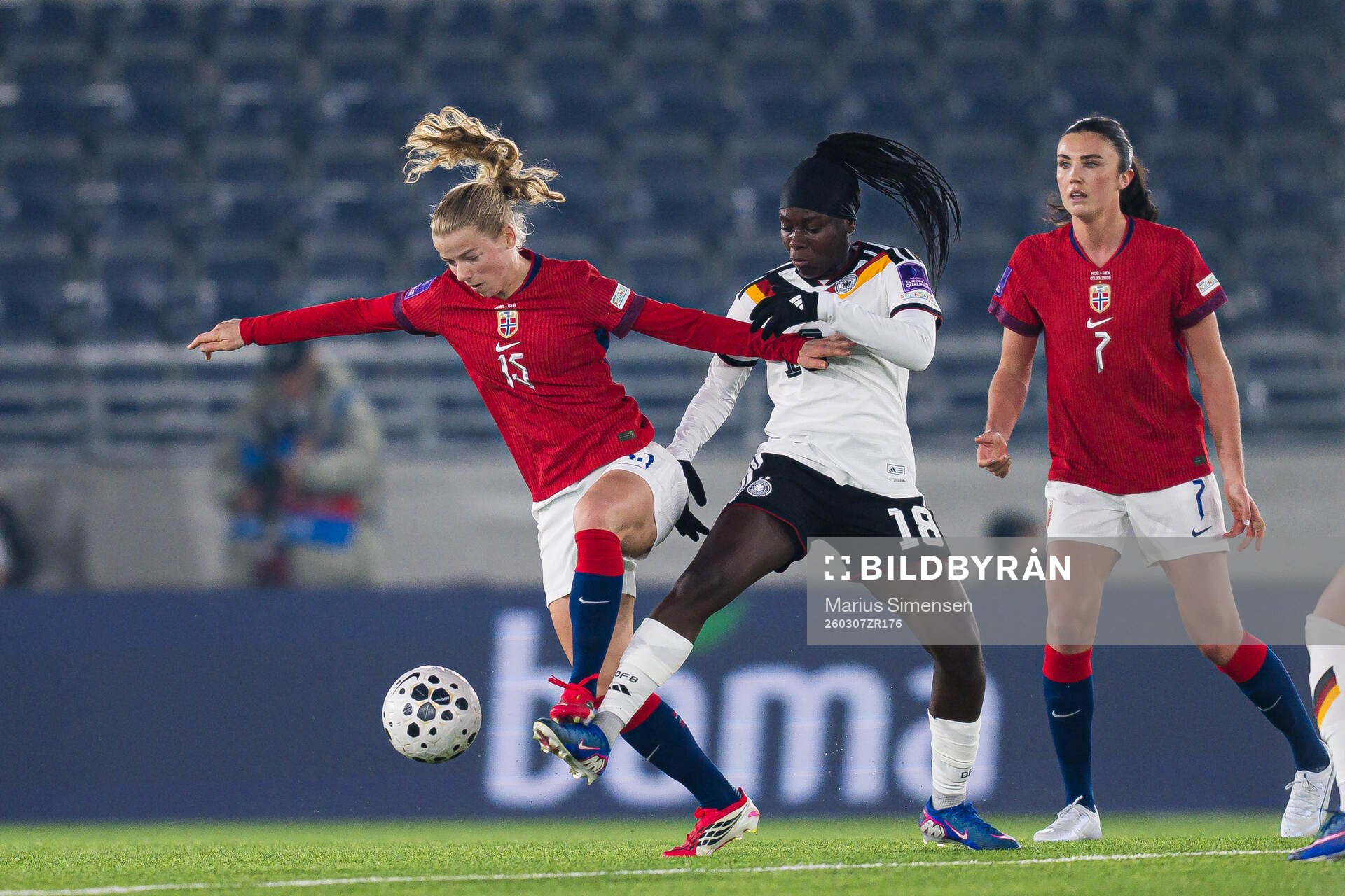 Justine Kielland of Norway and Nicole Anyomi of Germany