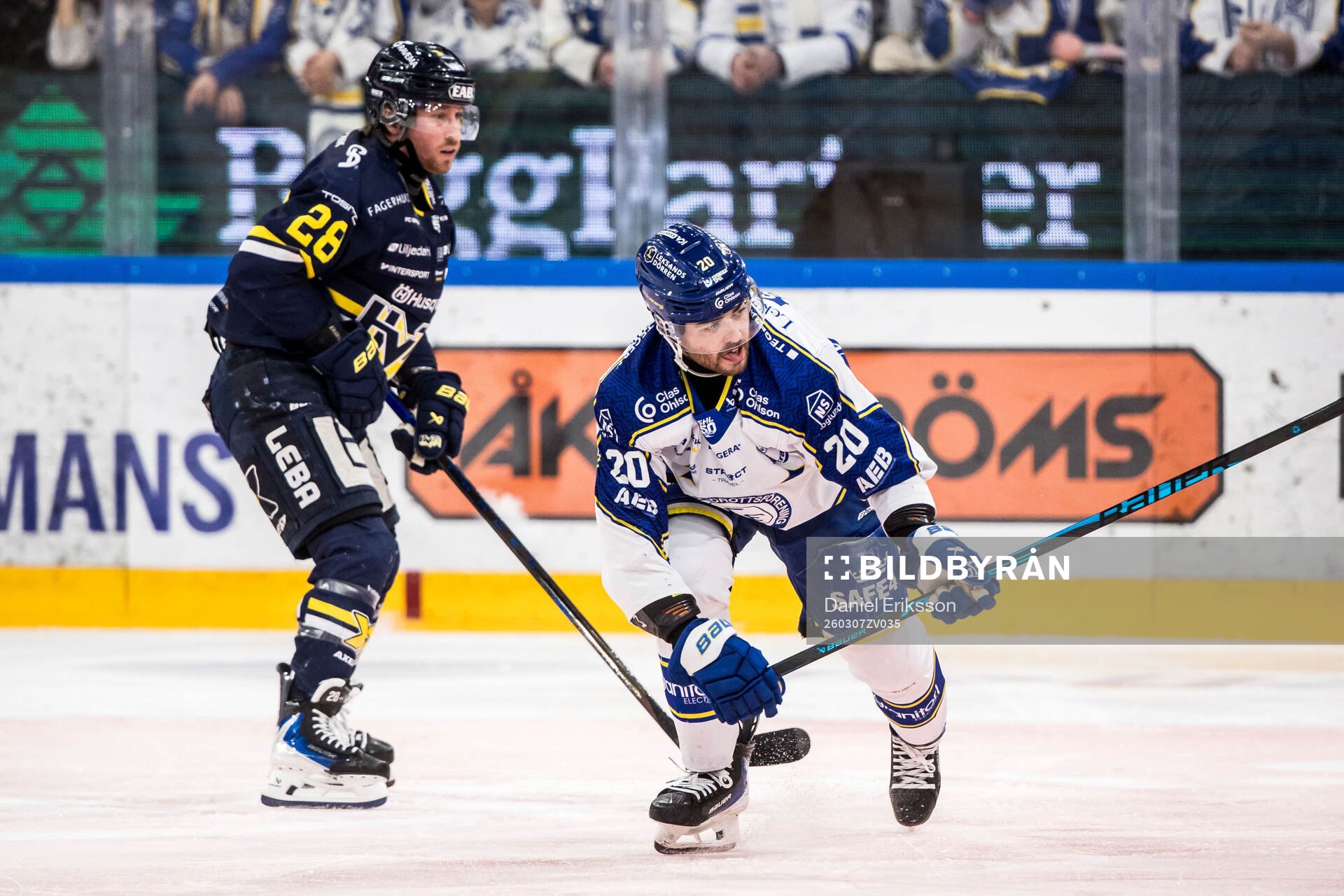 HV71s Justin Glenn Kloos och Leksands Nolan Stevens