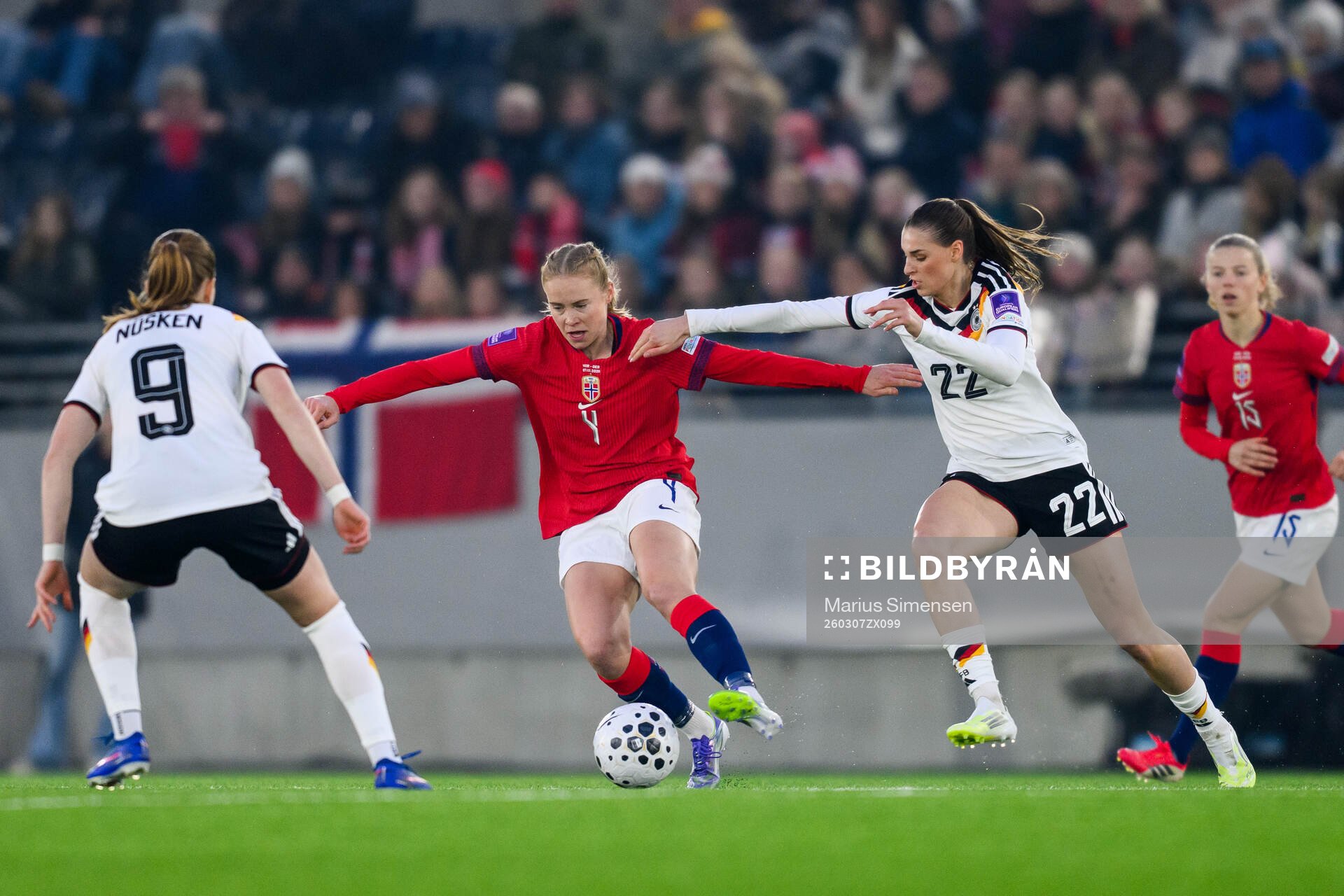 Julie Blakstad of Norway and Jule Brand of Germany