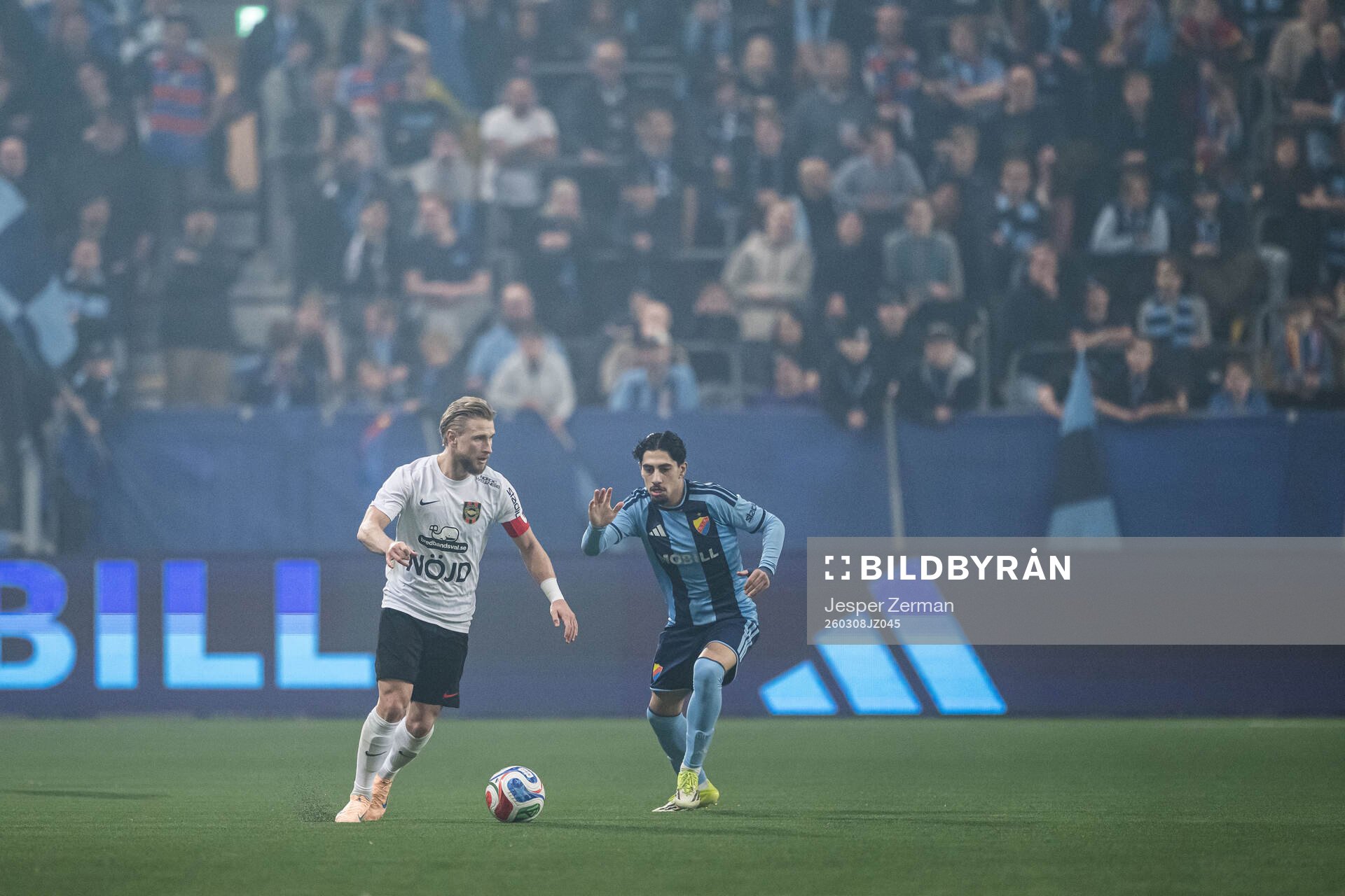 Brommapojkarnas Simon Strand och Djurgårdens Ahmed Saeed