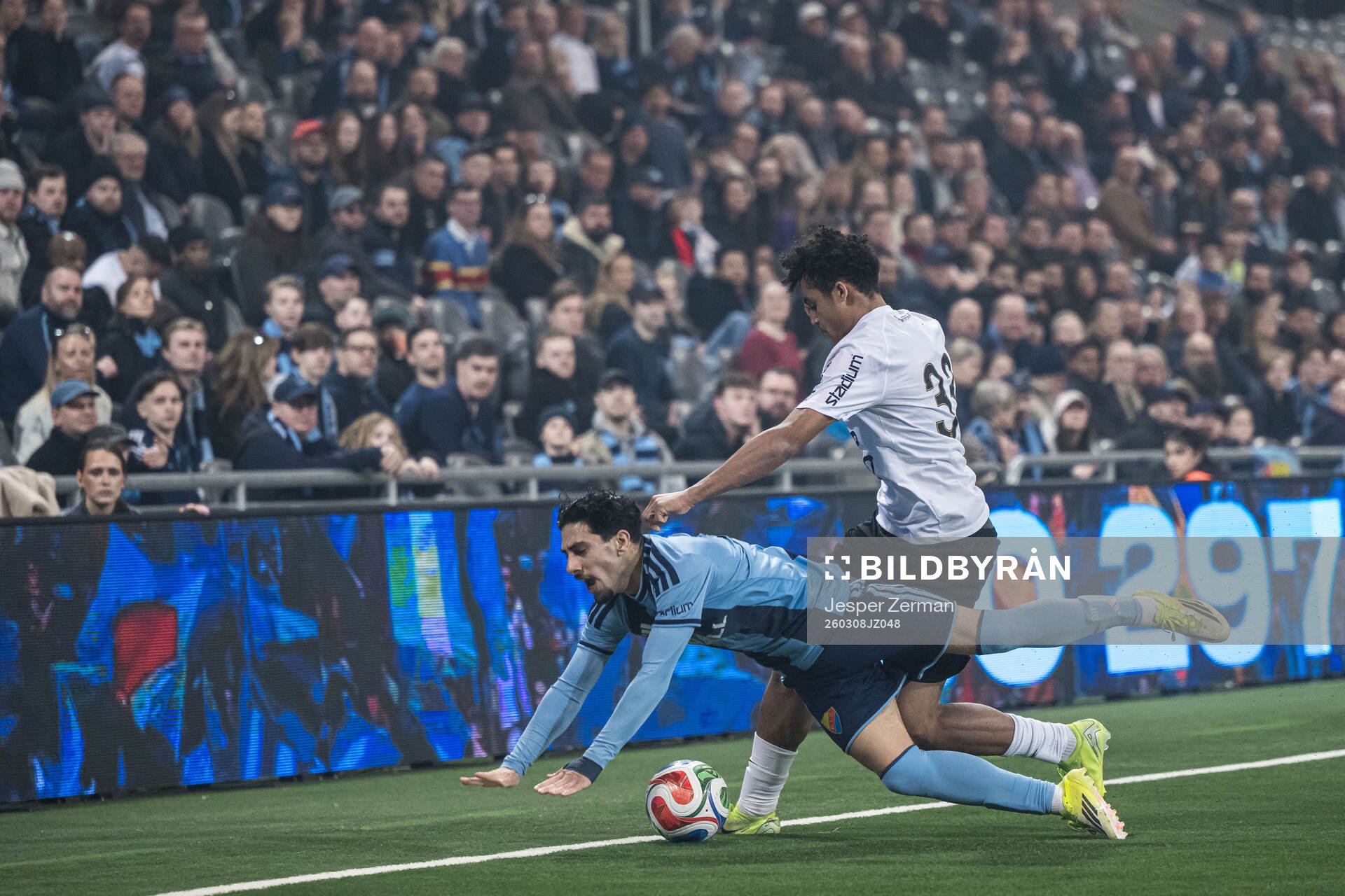 Djurgårdens Ahmed Saeed och Brommapojkarnas Sion Oppong