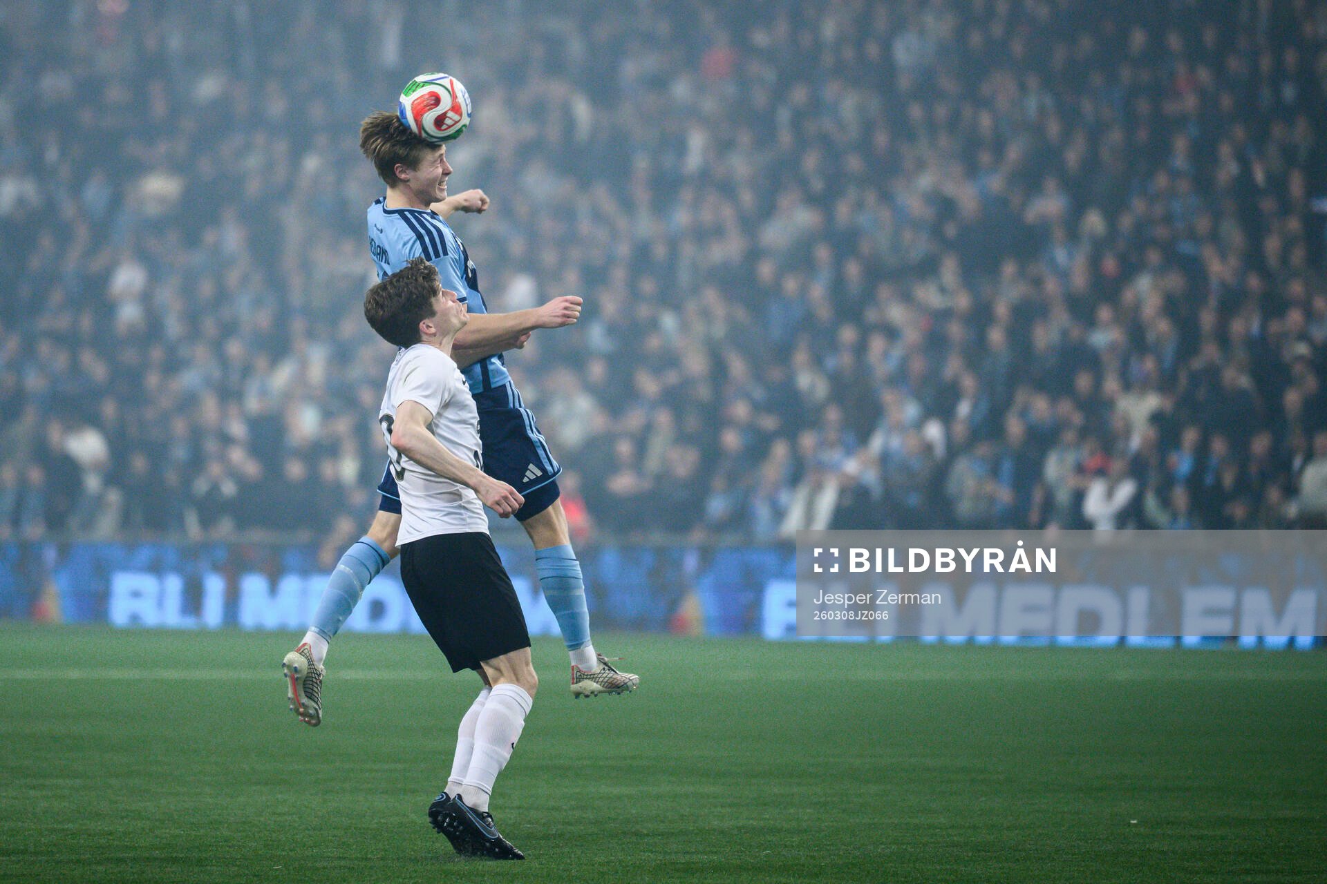 Djurgårdens Bo Hegland och Brommapojkarnas Oliver Berg