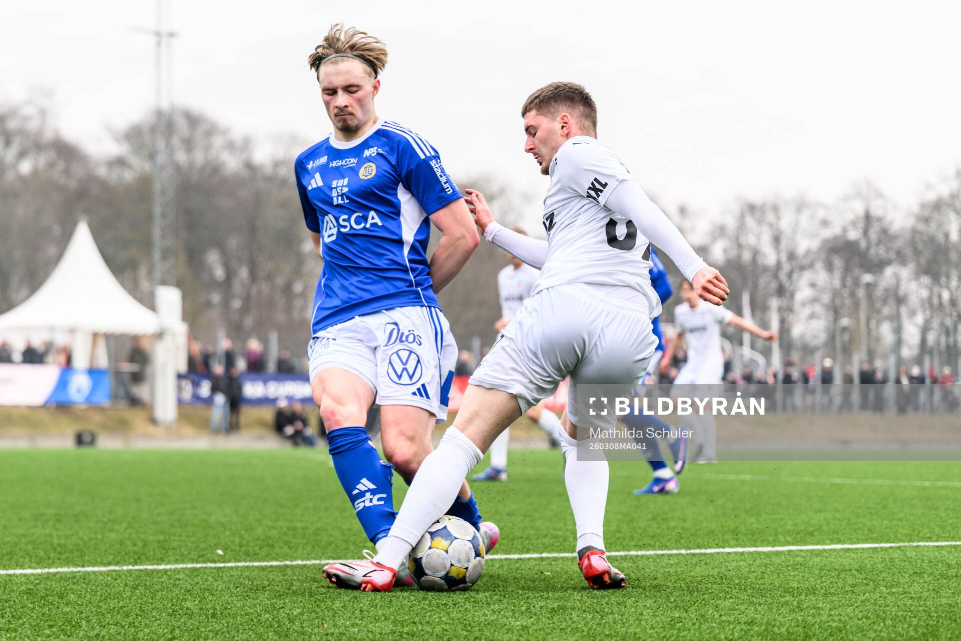 GIF Sundsvalls Malte Hallin och Helsingborgs Timothe Rupil