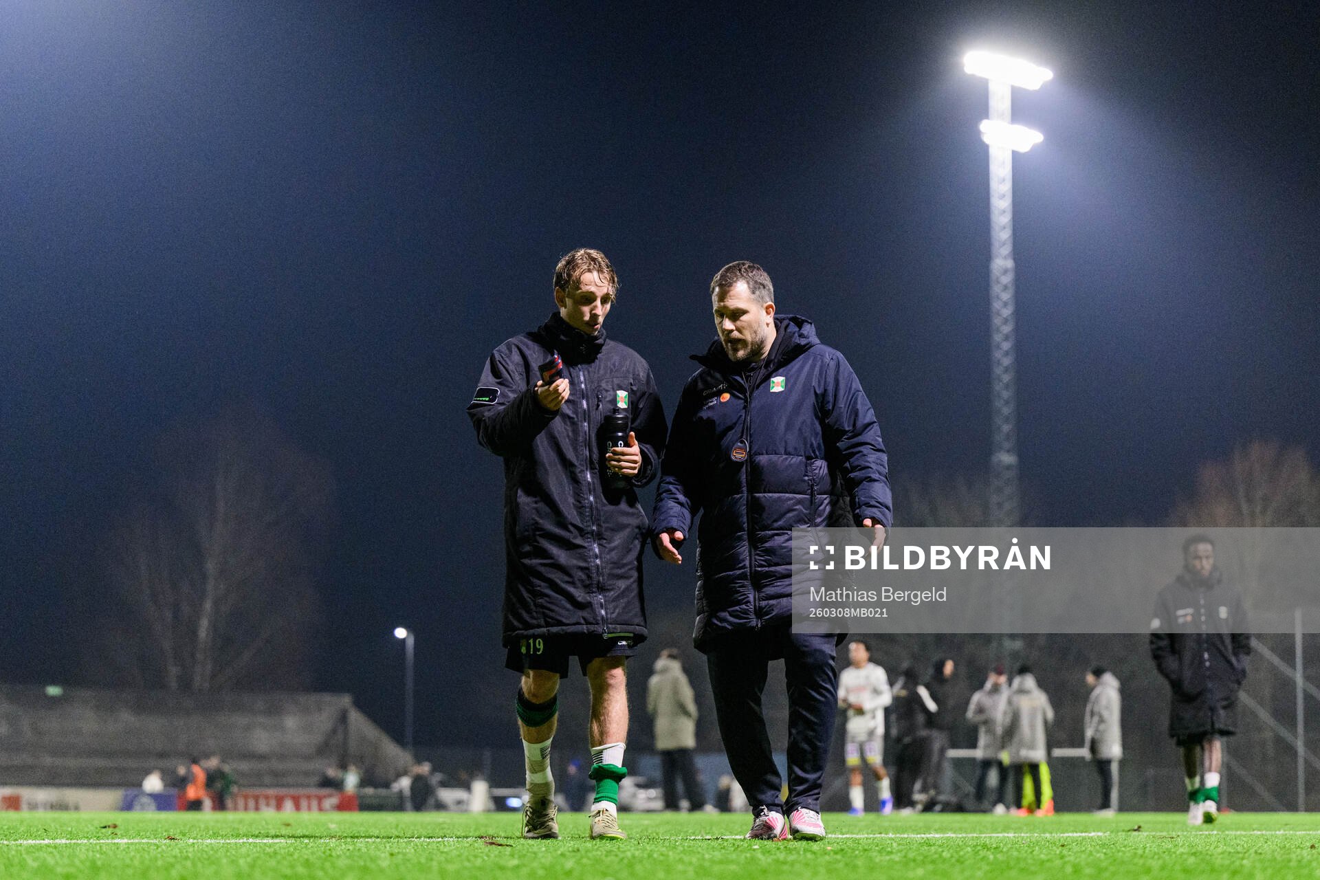 Varbergs Jonathan Nilsson och assisterande tränare Tobias