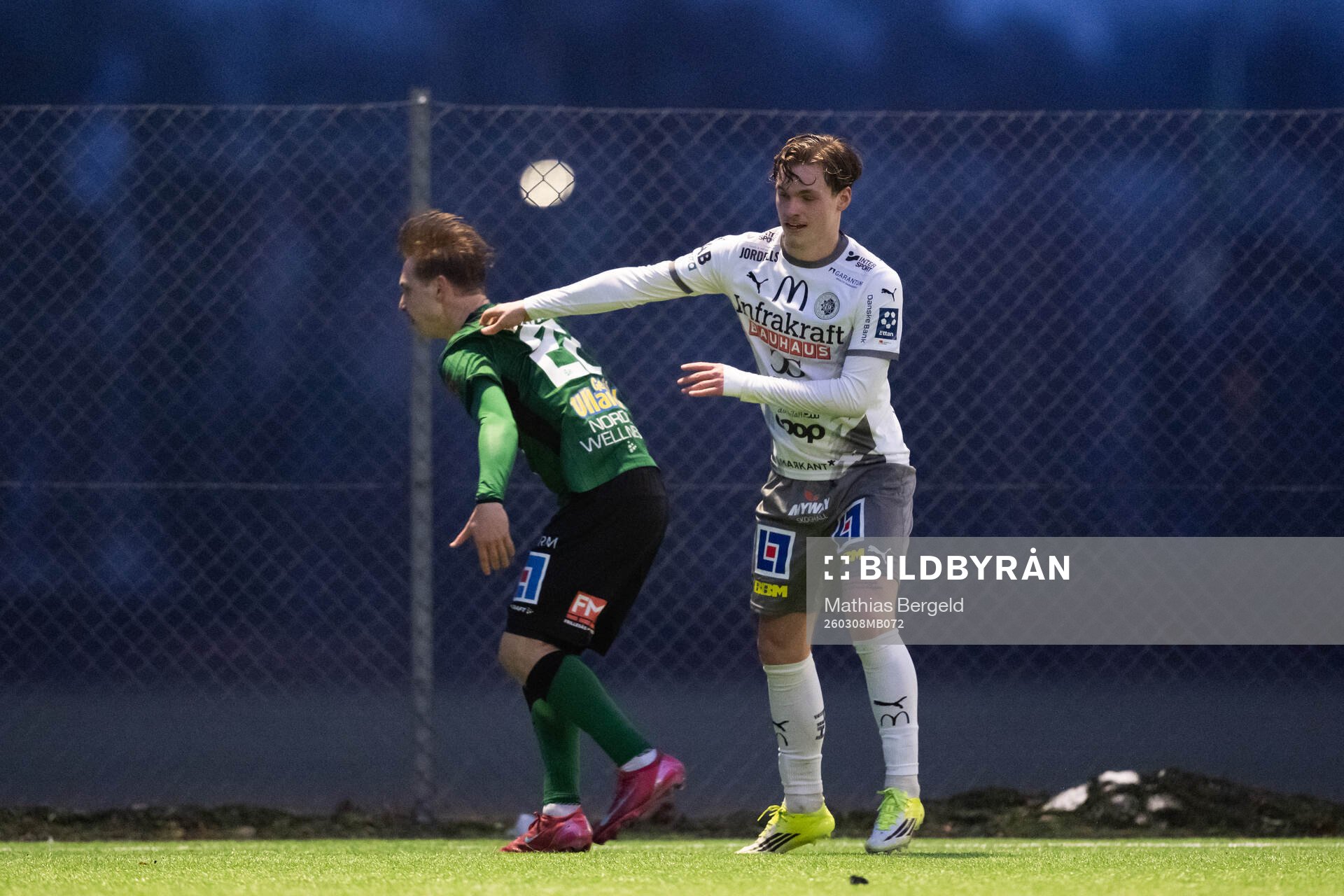 Varbergs Axel Vidjeskog och Karlstads Diego Alfonsi