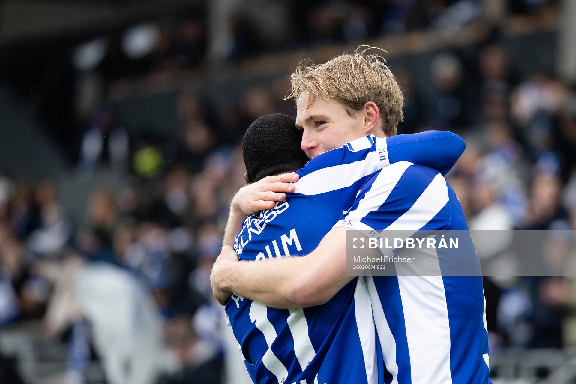 IFK Göteborgs Max Fenger jublar
