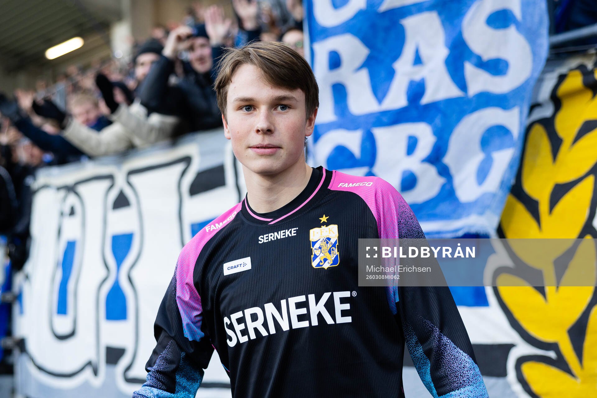 IFK Göteborgs målvakt Alexander Carlsson startar en