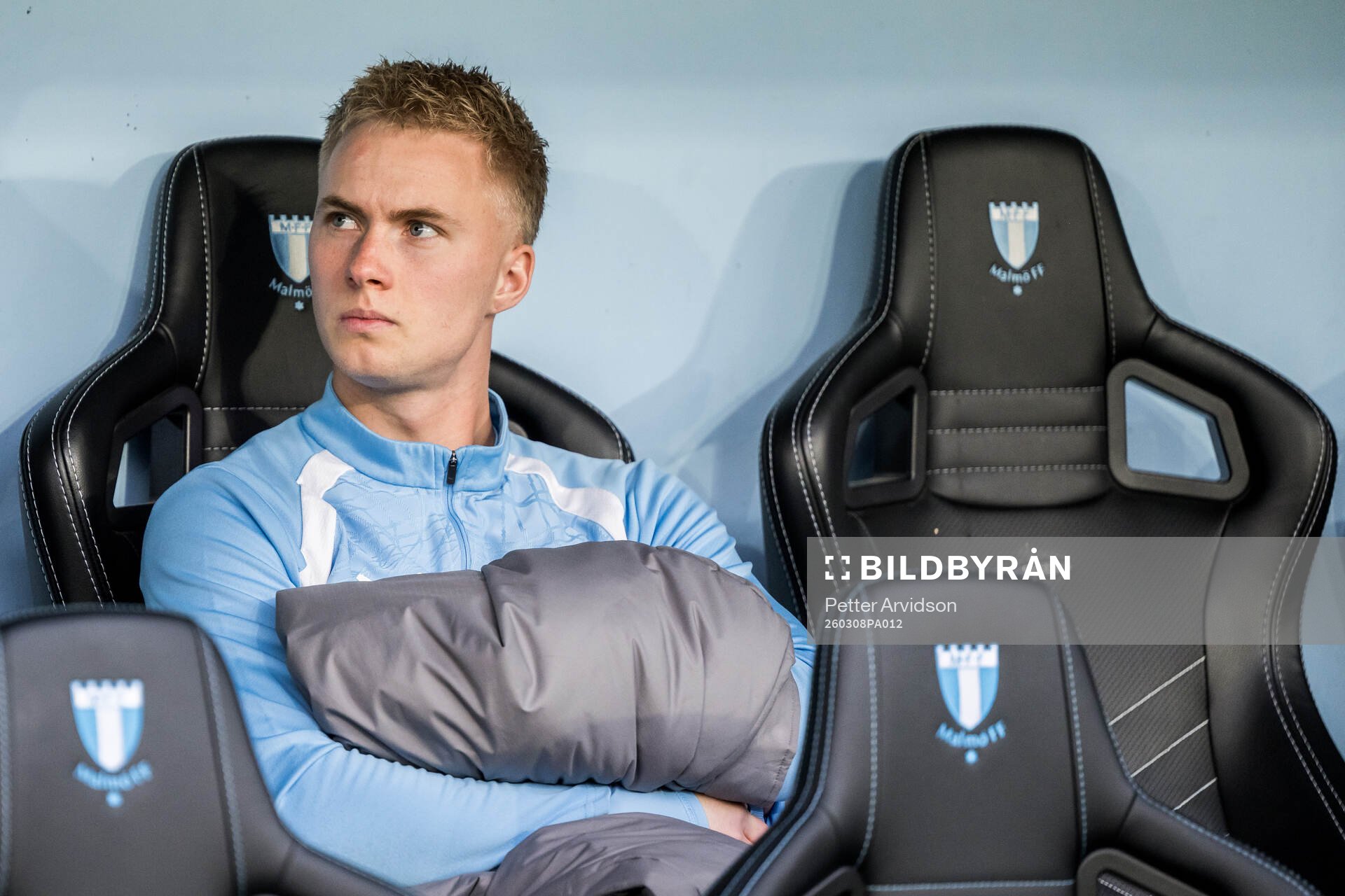 Malmö FFs Daniel Gudjohnsen på bänken