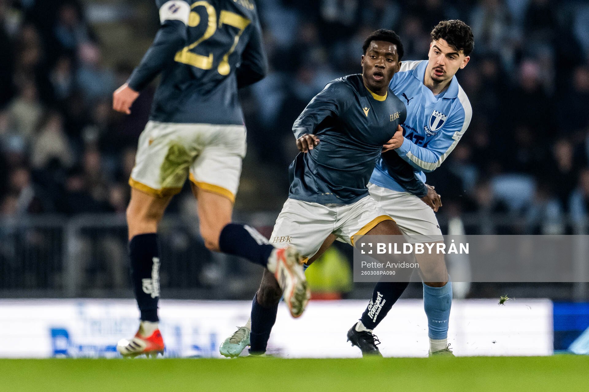 Halmstads Koudou Marvin Axel Illary och Malmö FFs Bleon