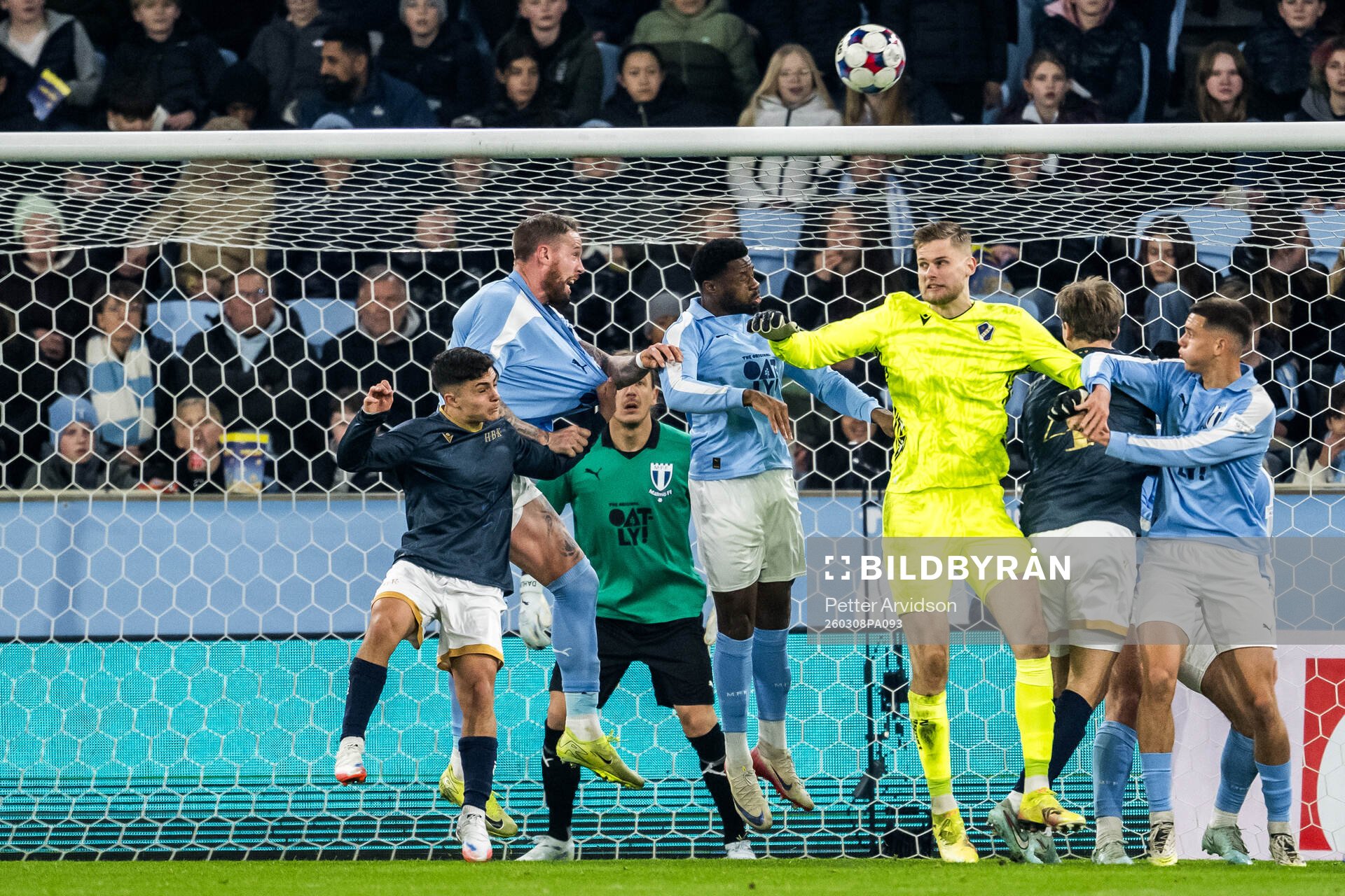 Malmö FFs Pontus Jansson, Emmanuel Ekong och Jovan