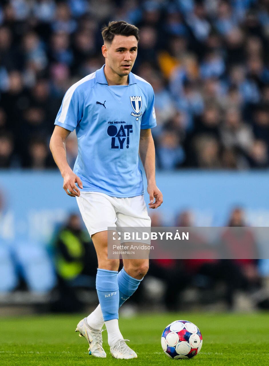 Malmö FFs Yanis Karabelyov