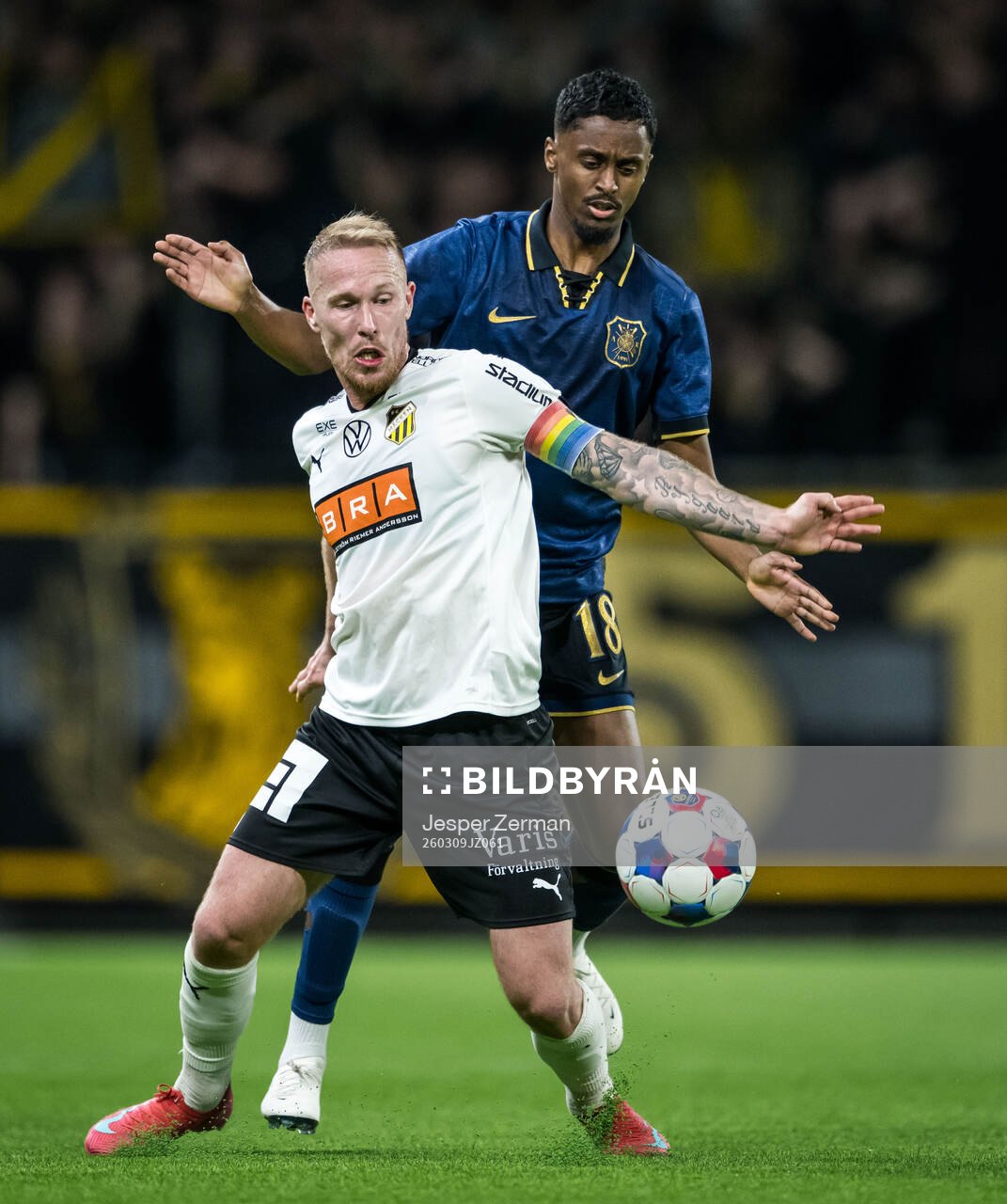 Häckens Mikkel Rygaard Jensen och AIKs Abdihakin Ali