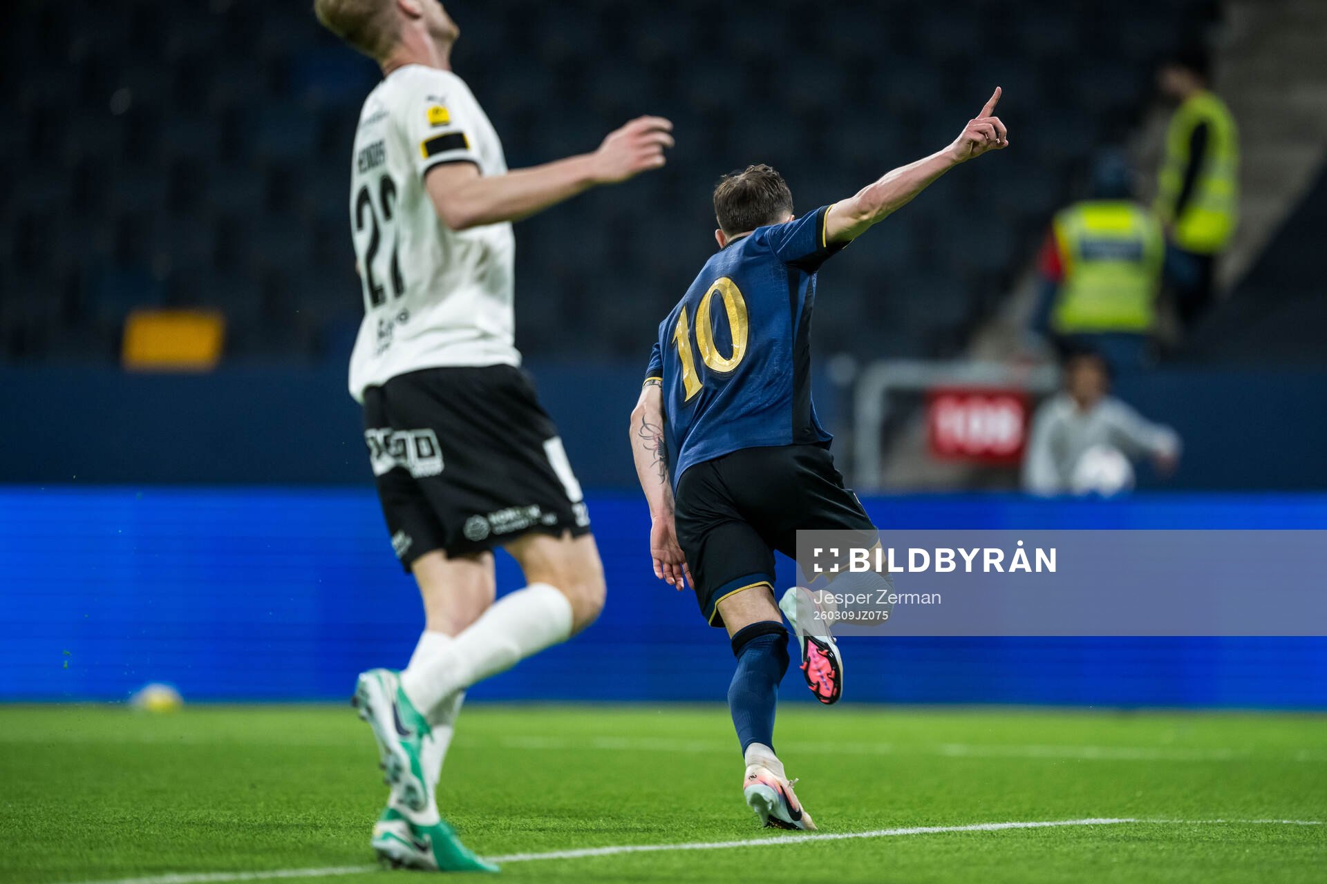 AIKs Bersant Celina jublar