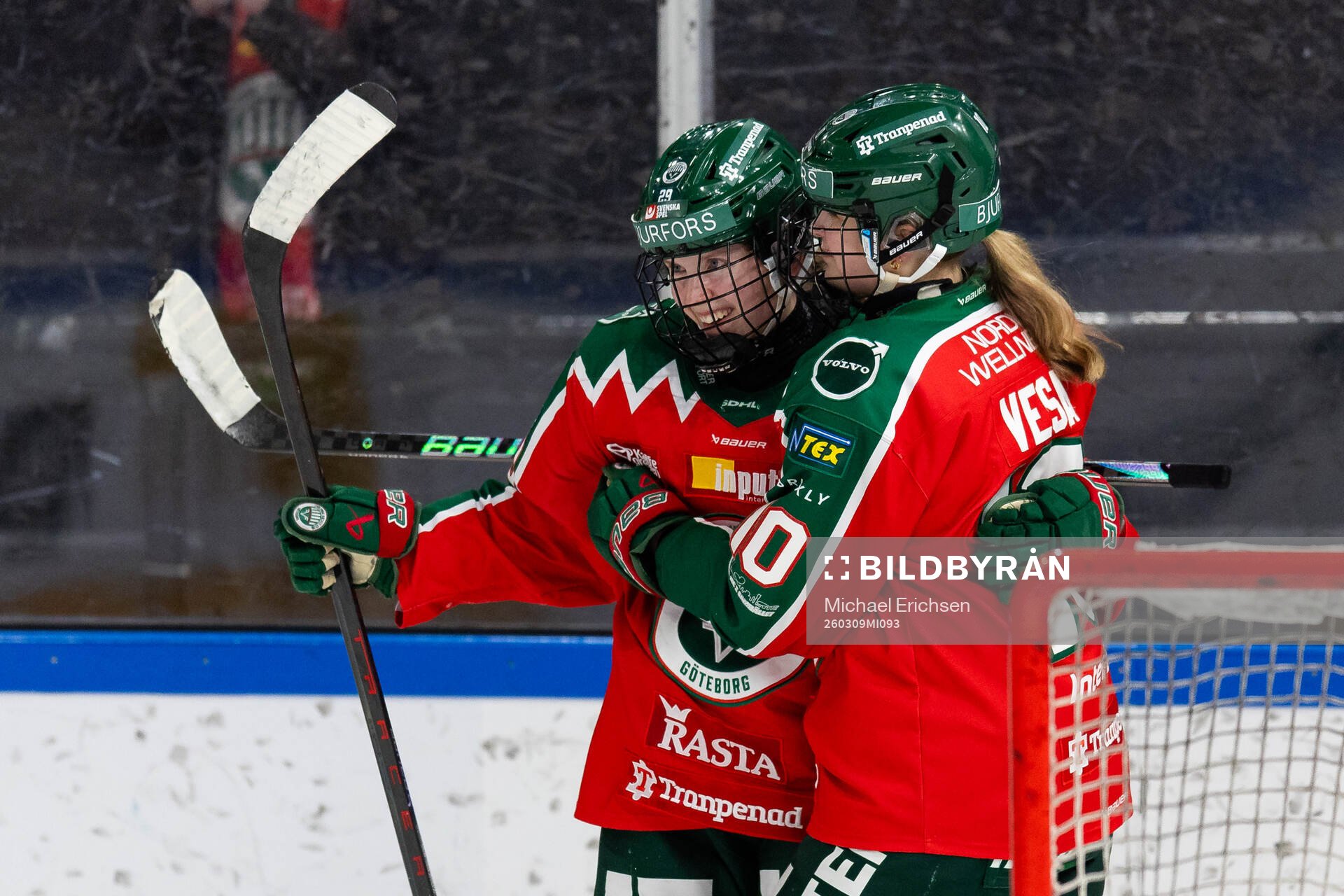 Frölundas Felizia Wikner-Zienkiewicz jublar ihop med