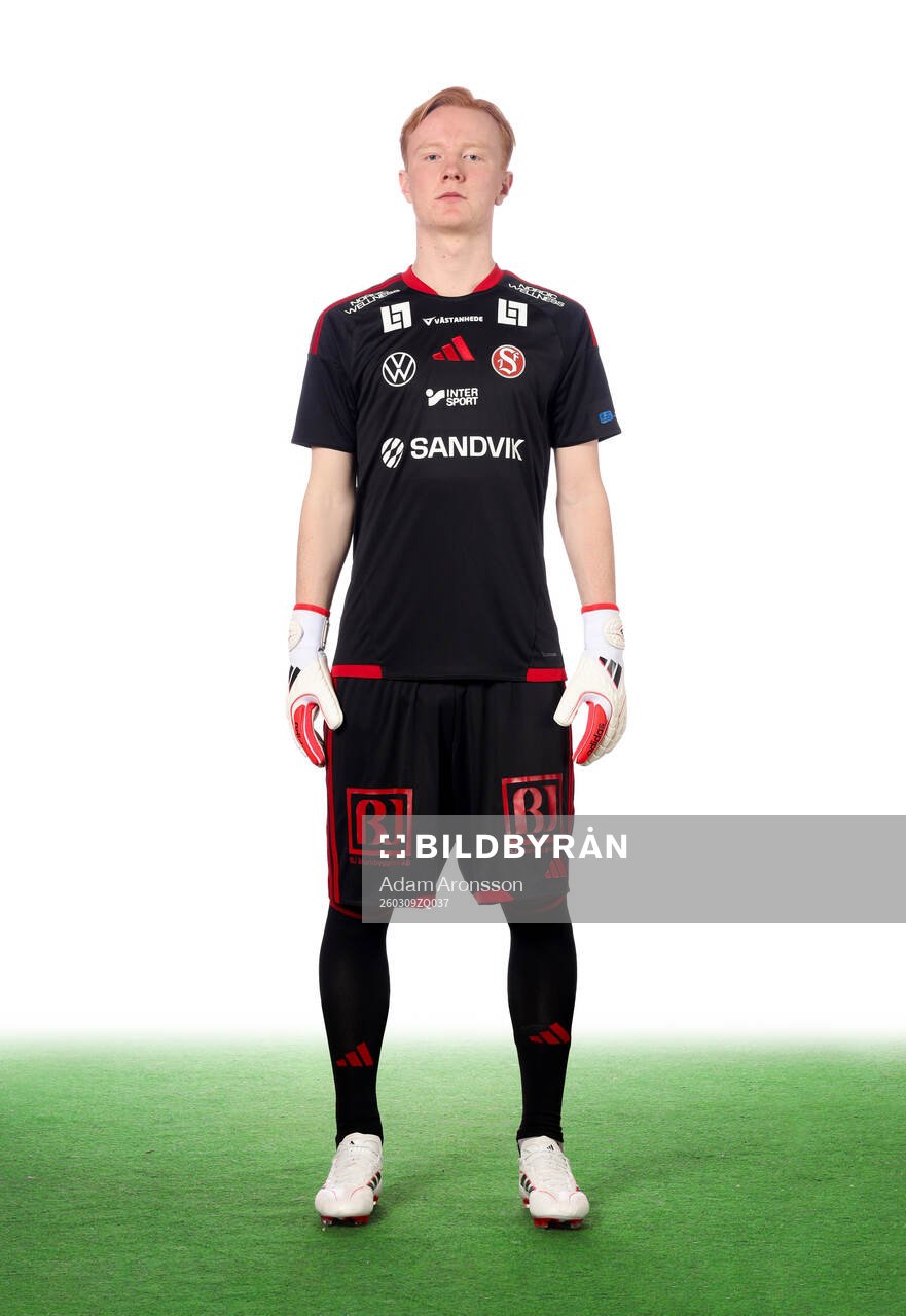 Sandvikens målvakt Adrian Persson