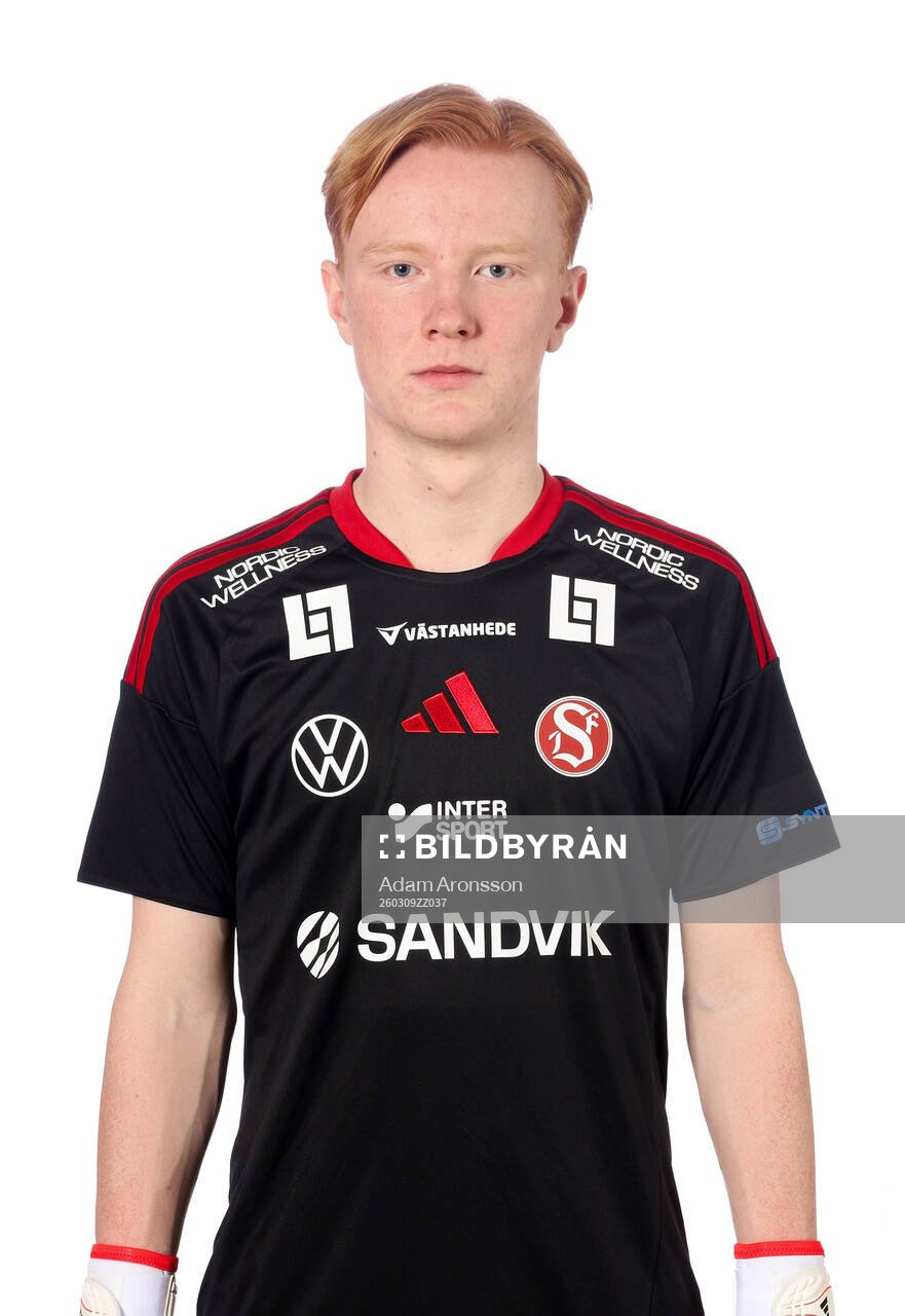 Sandvikens målvakt Adrian Persson