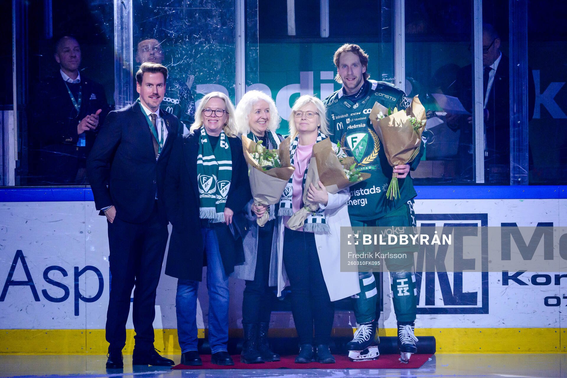 Färjestads Per Åslund får pris för över 1000 SHL