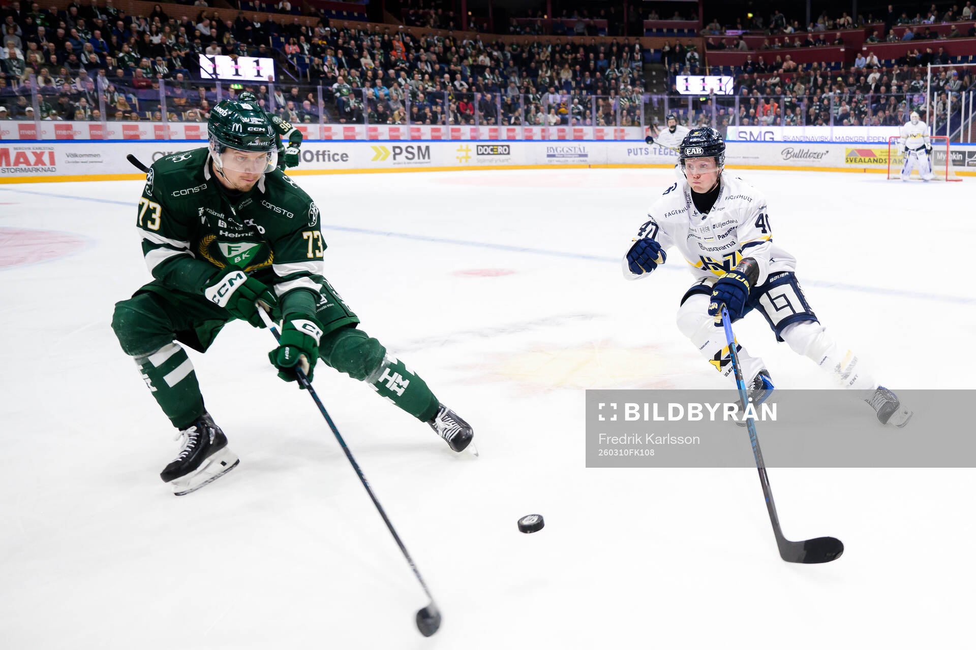 Färjestads Adam Ollas Mattsson och HV71s Oskar