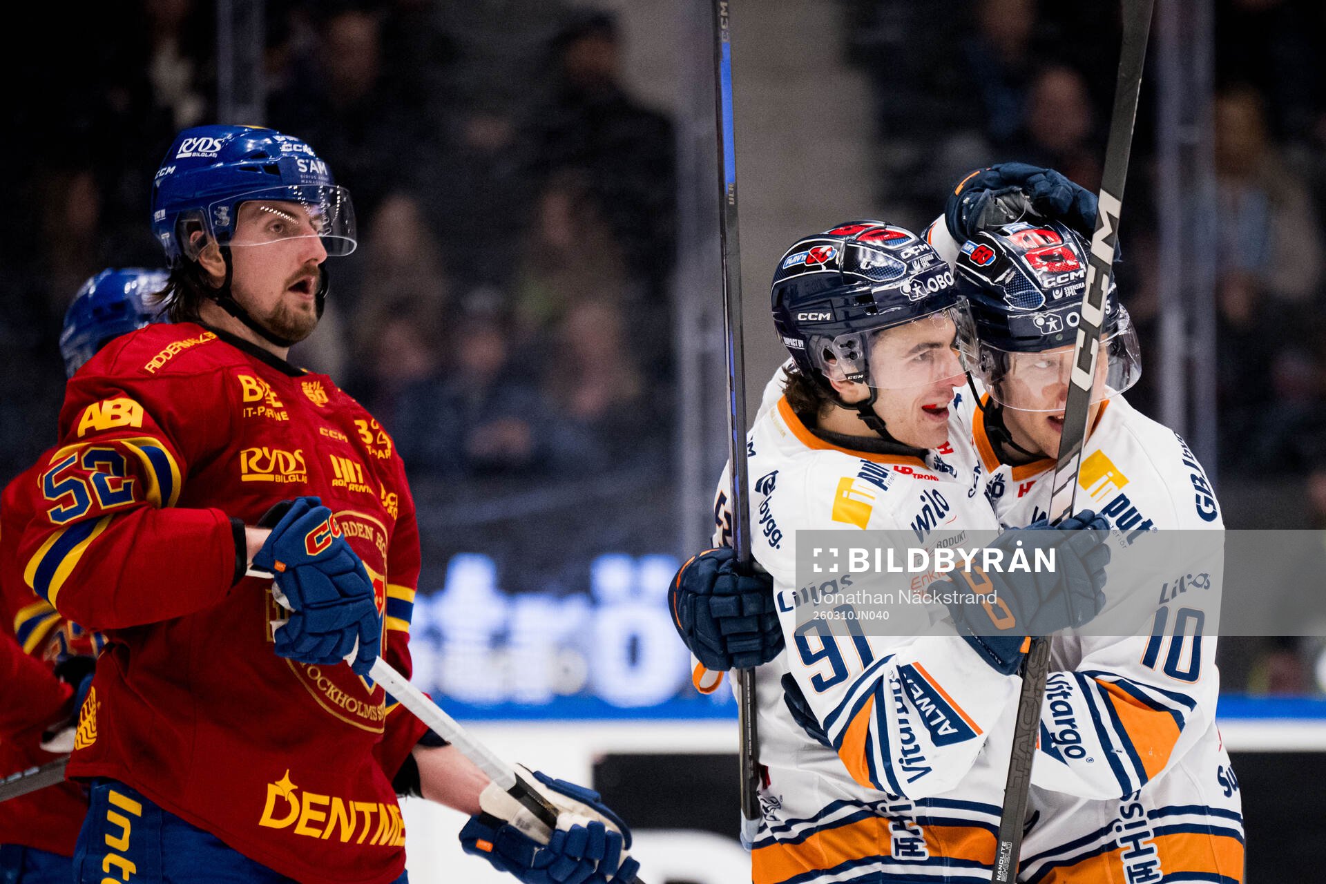 Växjös Felix Robert jublar