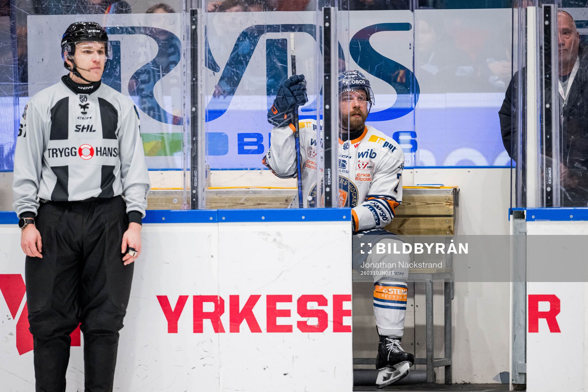 Växjös Brian Cooper i utvisningsbåset