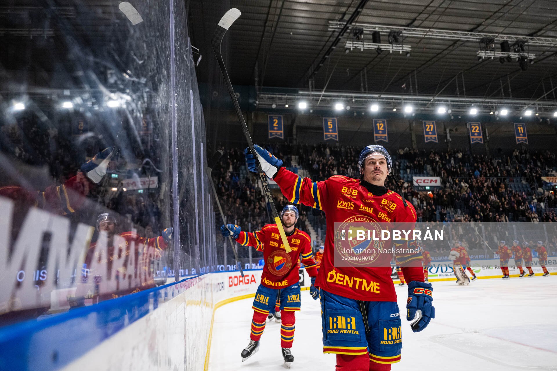 Djurgårdens Charles Hudon jublar ishockeymatchen i SHL