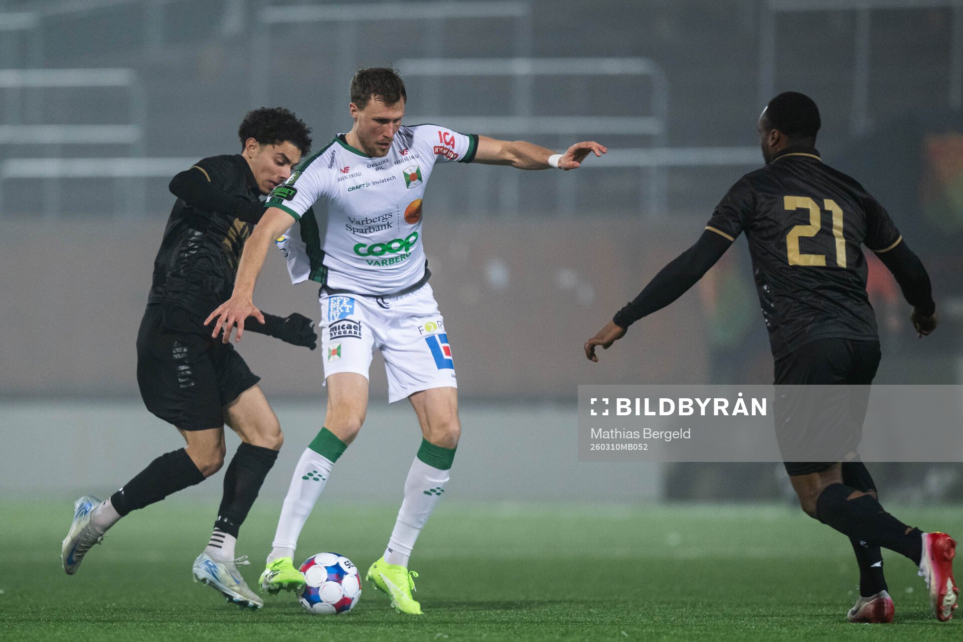 GAIS Mohamed Bawa och Varbergs Niklas Dahlström