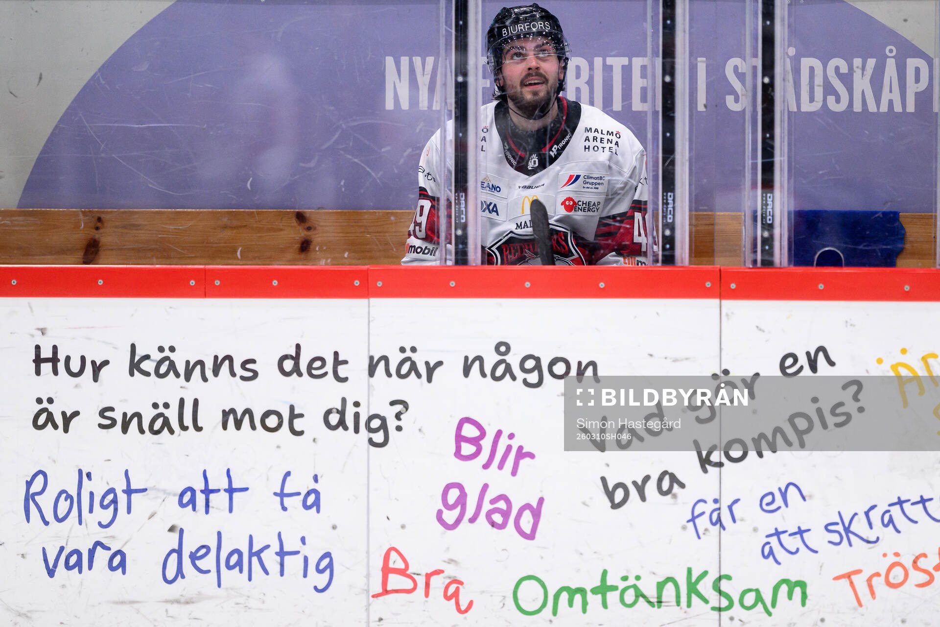 Malmö Redhawks Seth Barton i utvisningsbåset