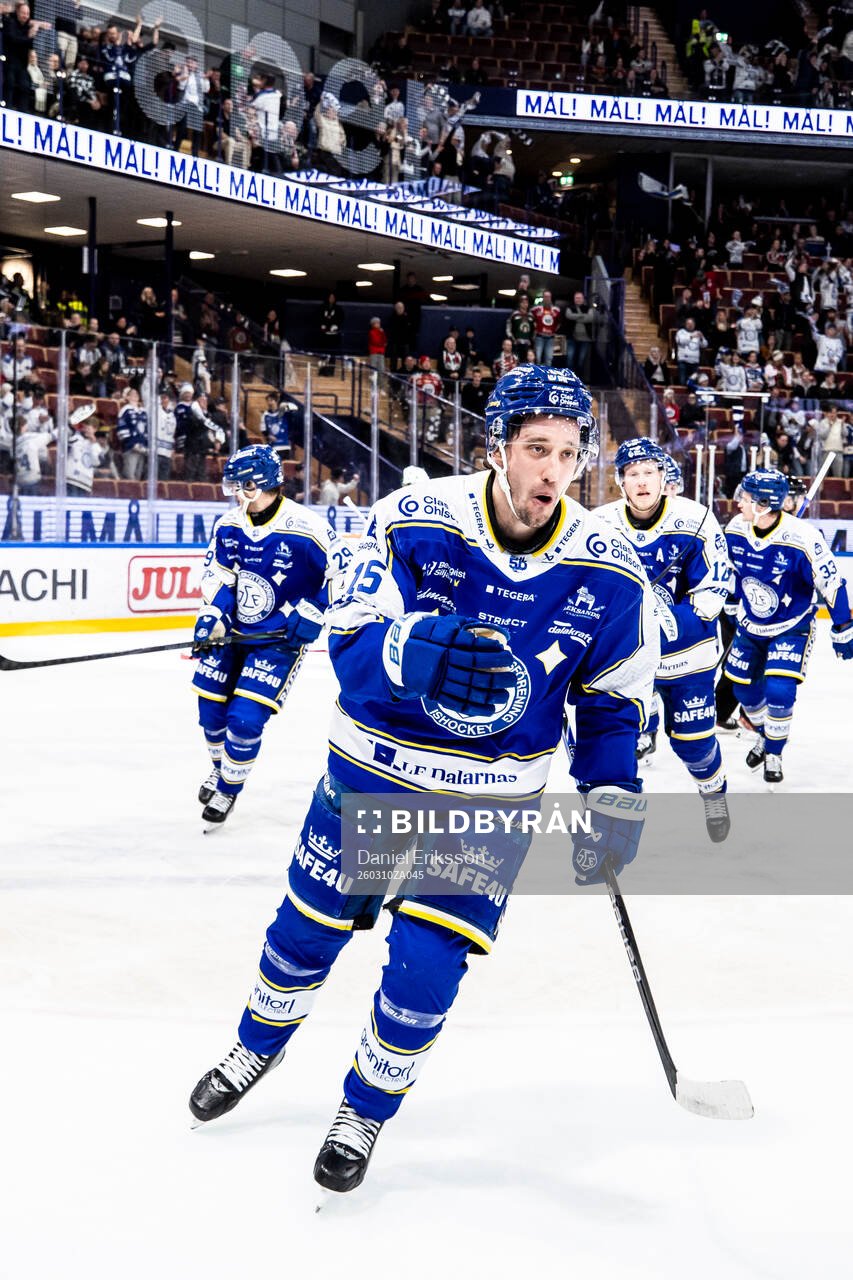 Leksands Max Veronneau jublar