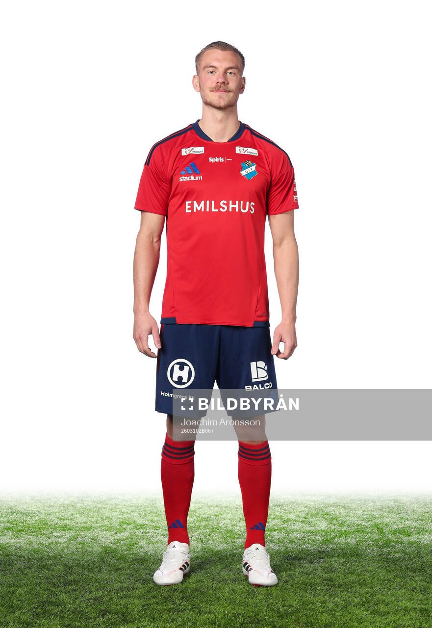 Östers Dennis Olsson