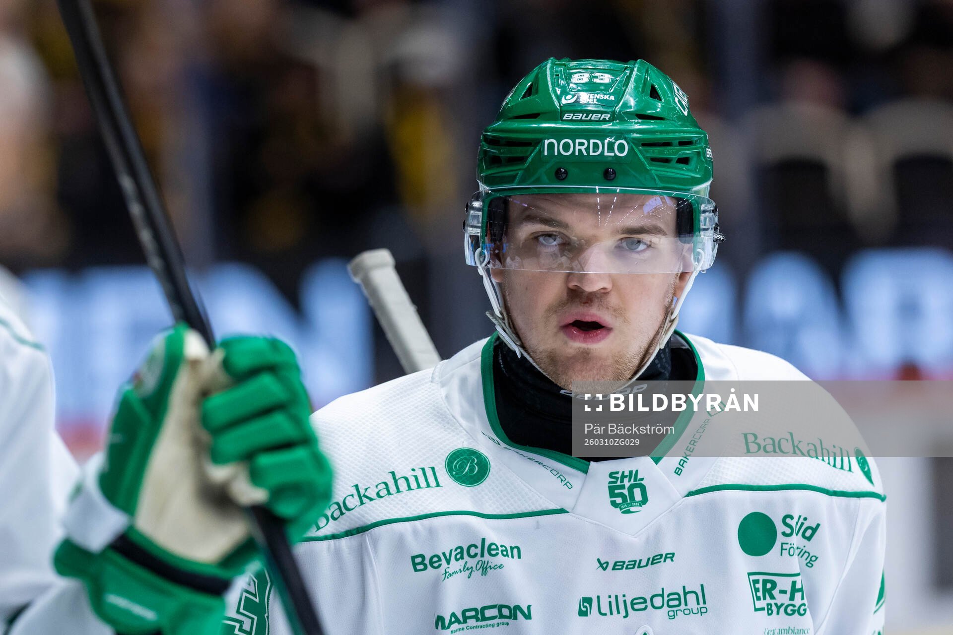 Rögles Karson Kuhlman jublar